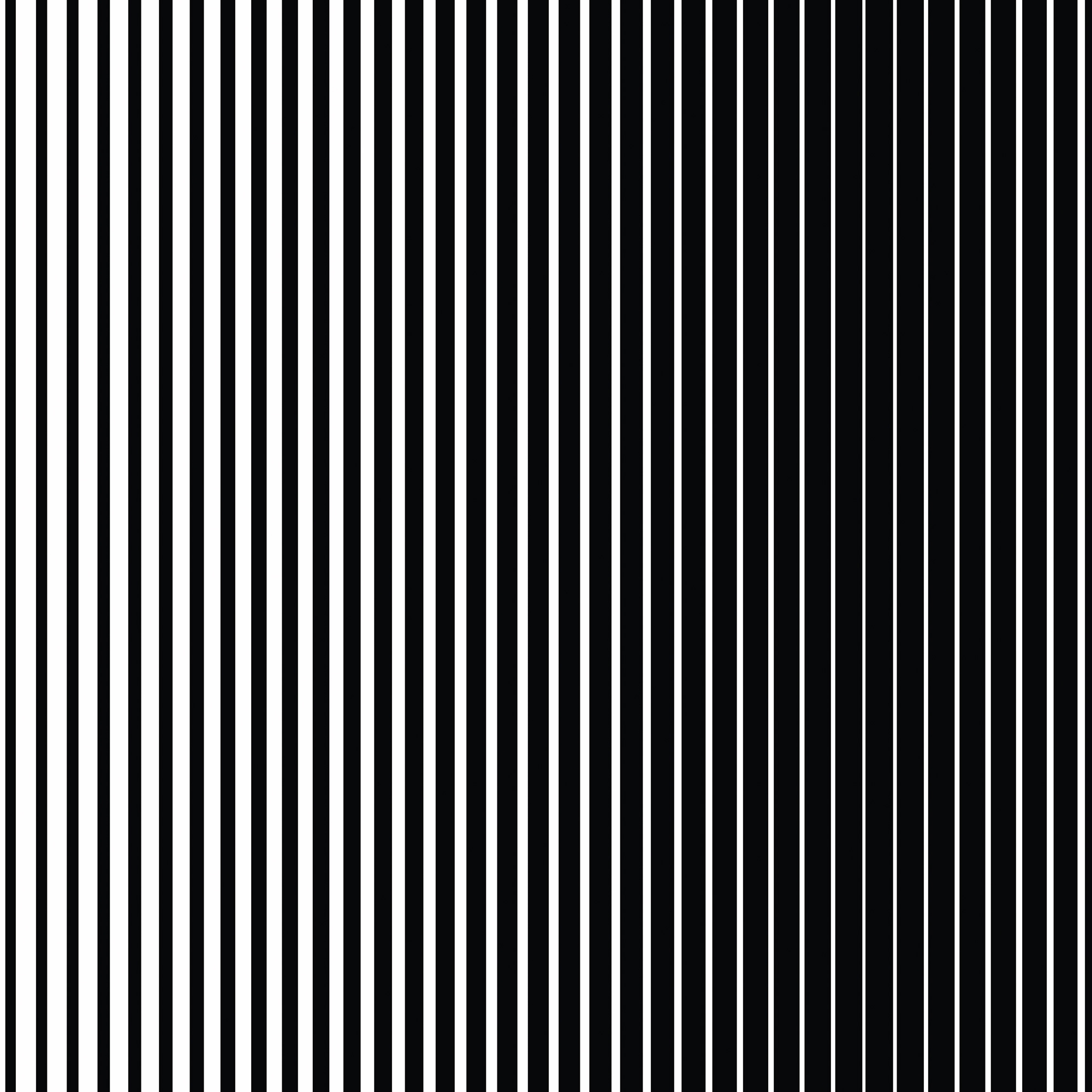 Mostra il prodotto Black & White del produttore GLAMORA