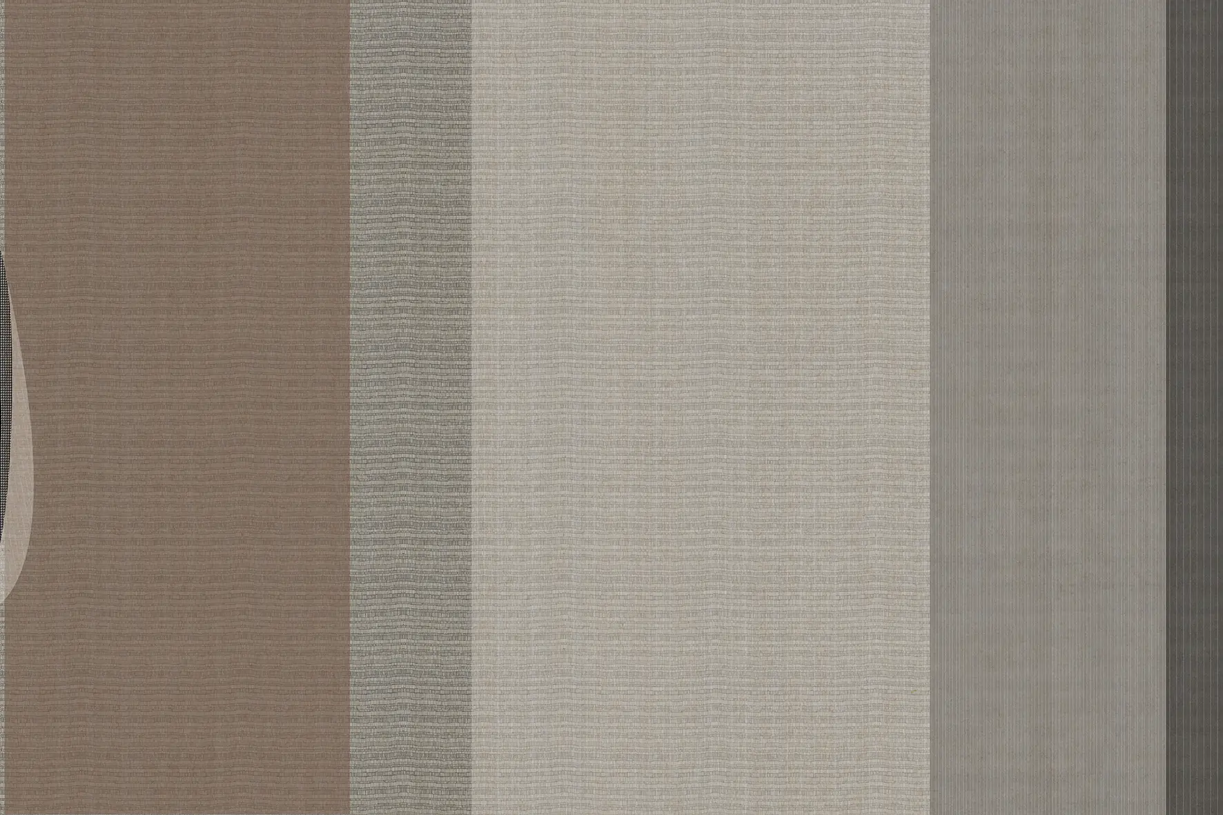 GLAMORA - Quiet Place