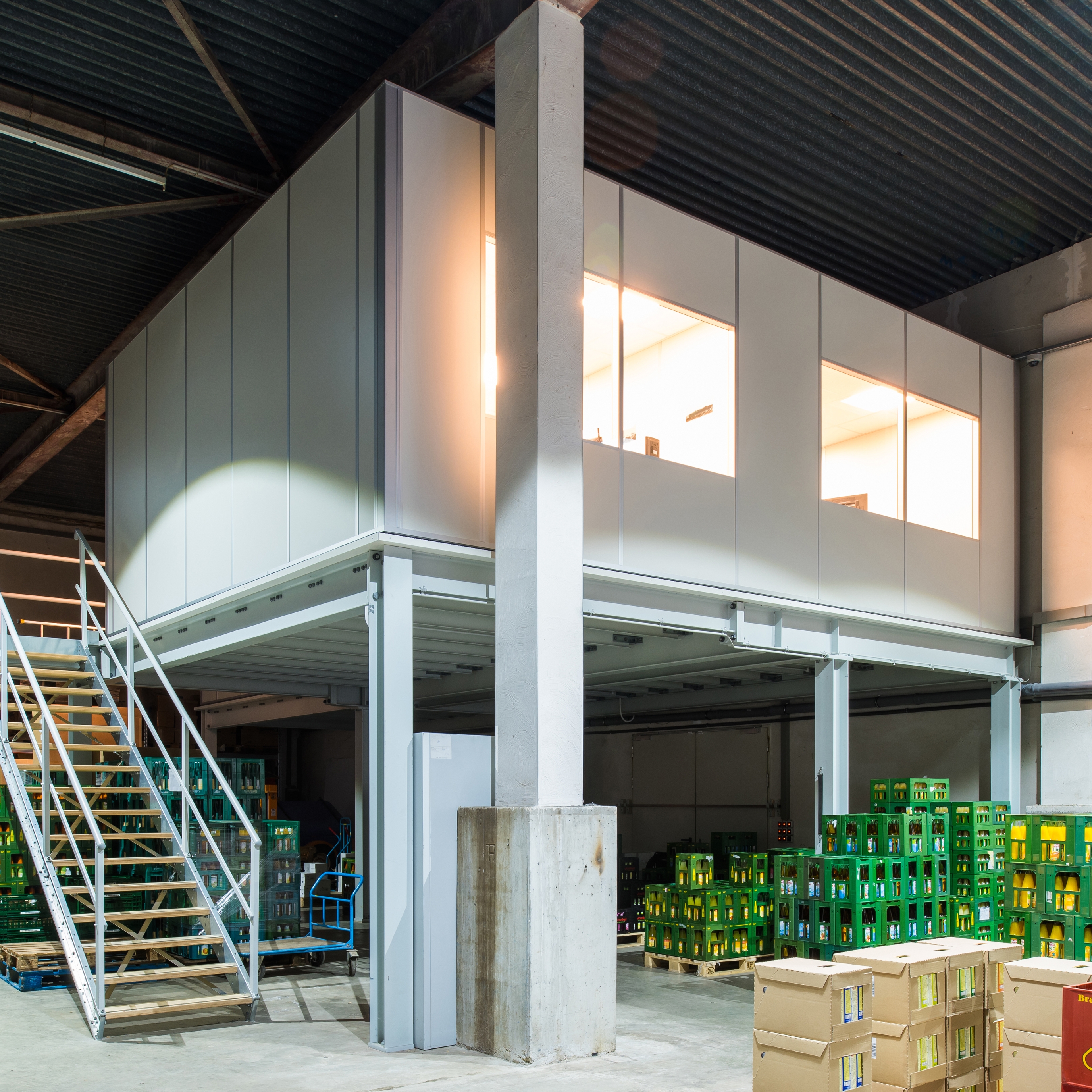 Mostrar el producto Hallenbüro del fabricante Armbruster