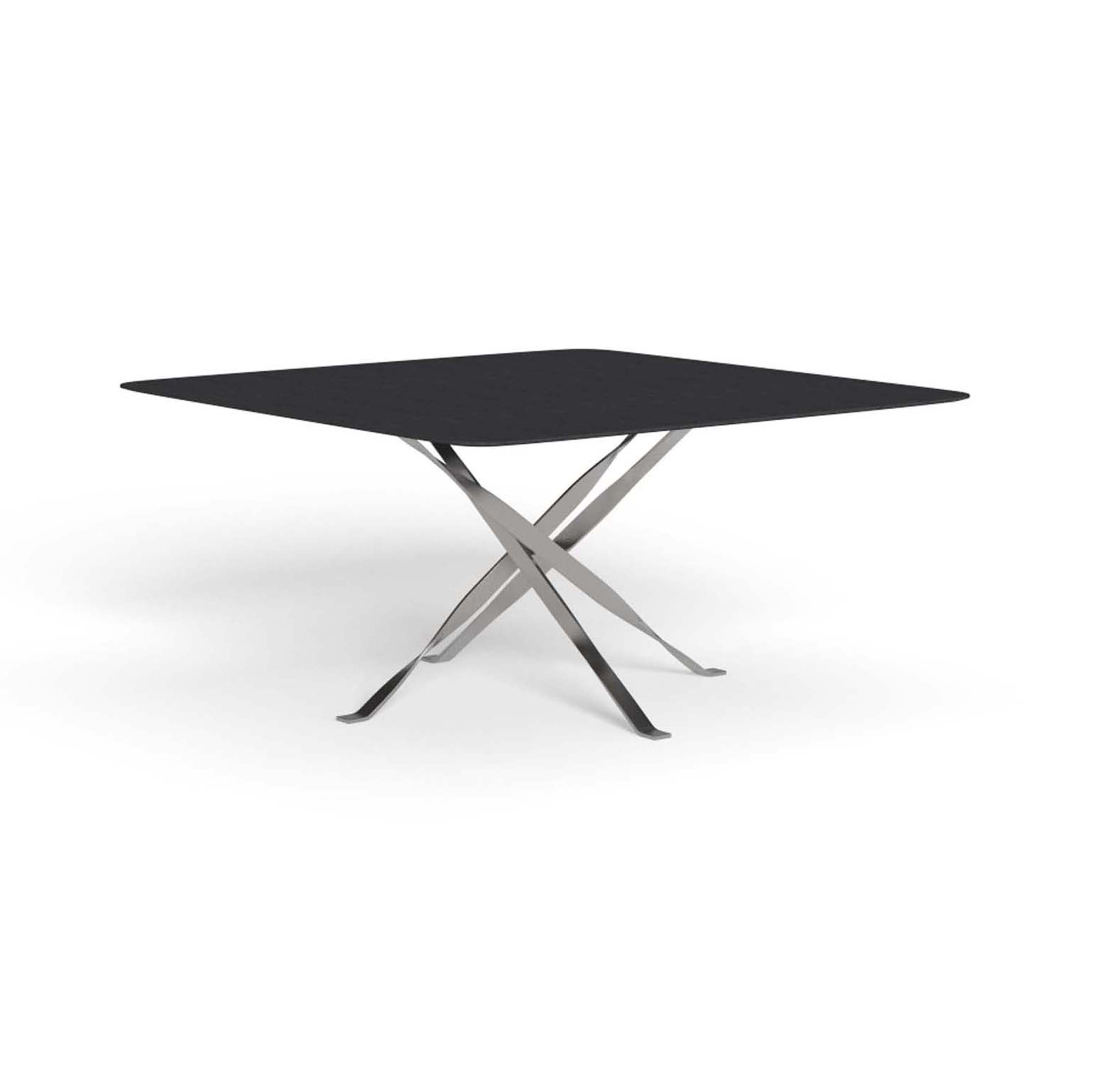 Afficher le produit George | Dining Table 150X150 du fabricant Talenti