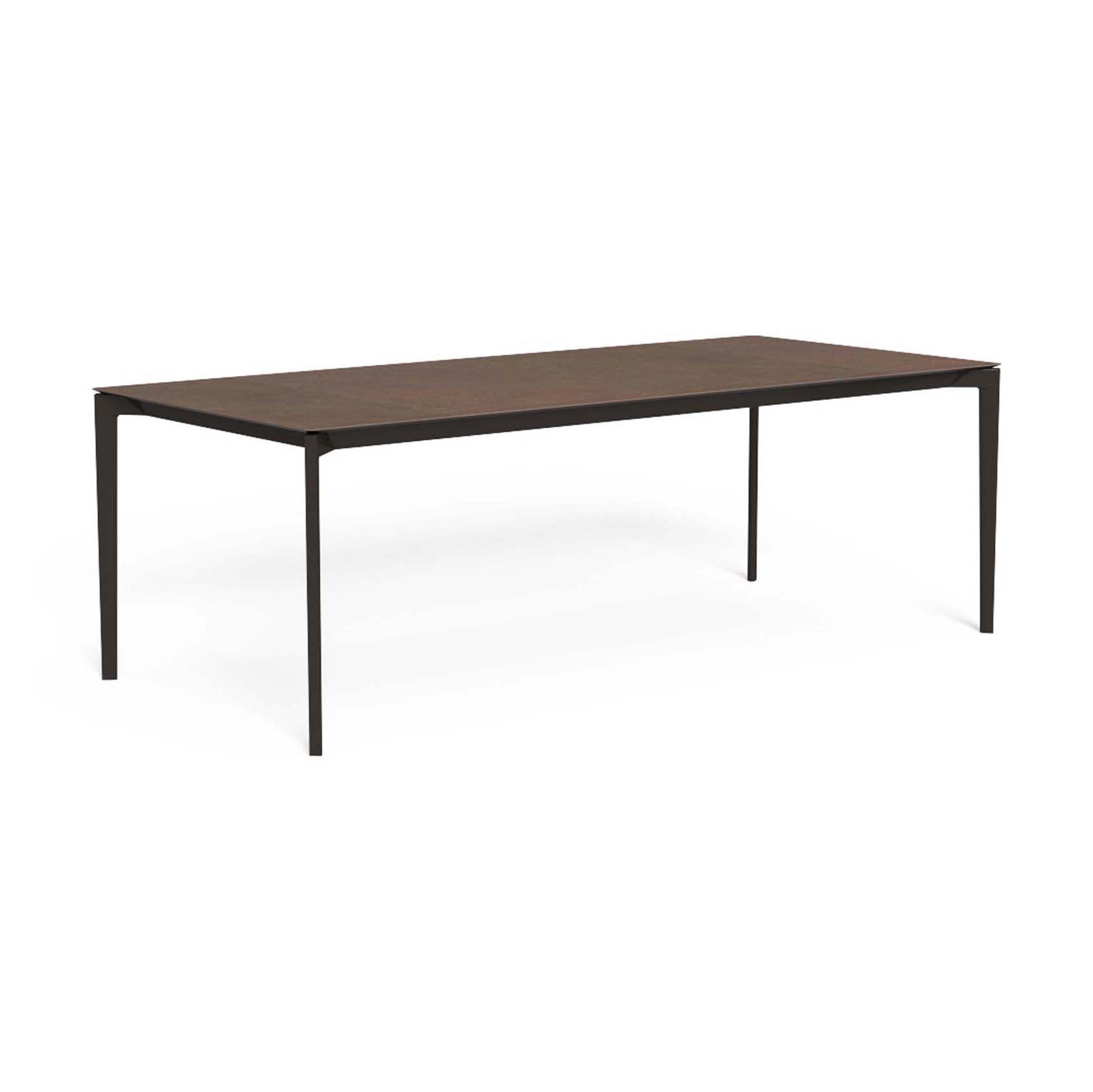 Afficher le produit Leaf | Dining Table 220X100 du fabricant Talenti