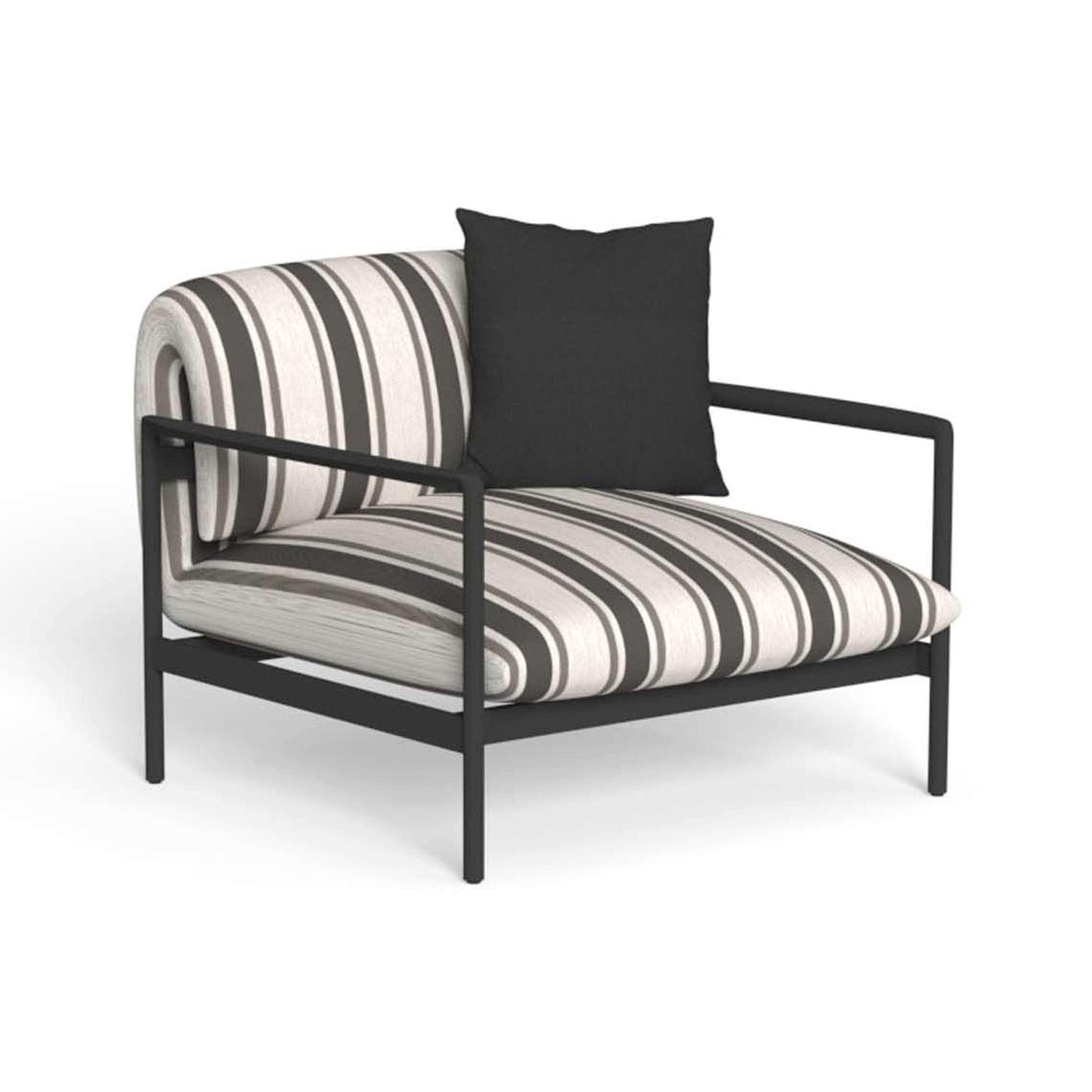 Nalu | Living Armchair