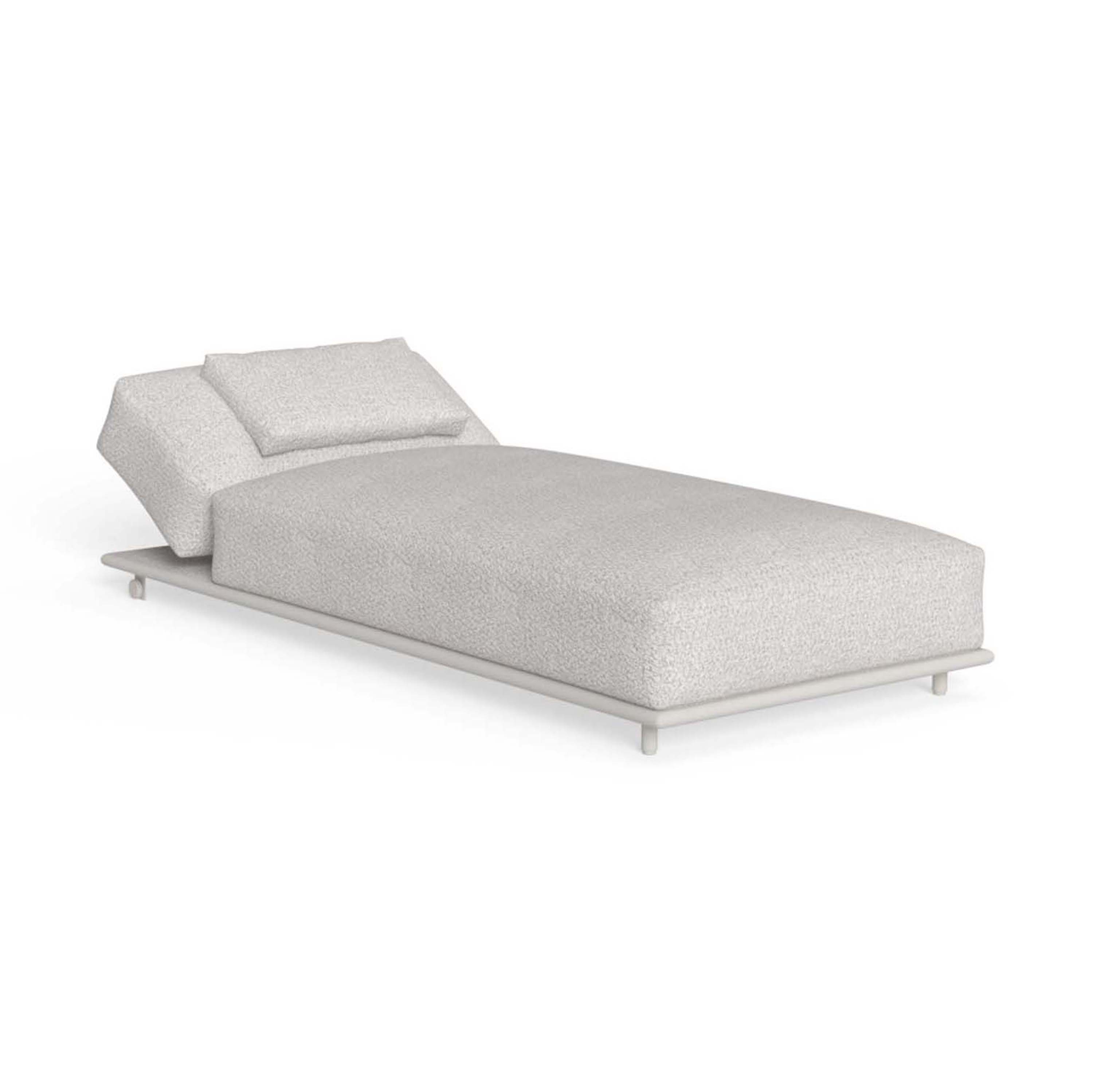 Display product Tressé | Sunbed from manufacturer Talenti