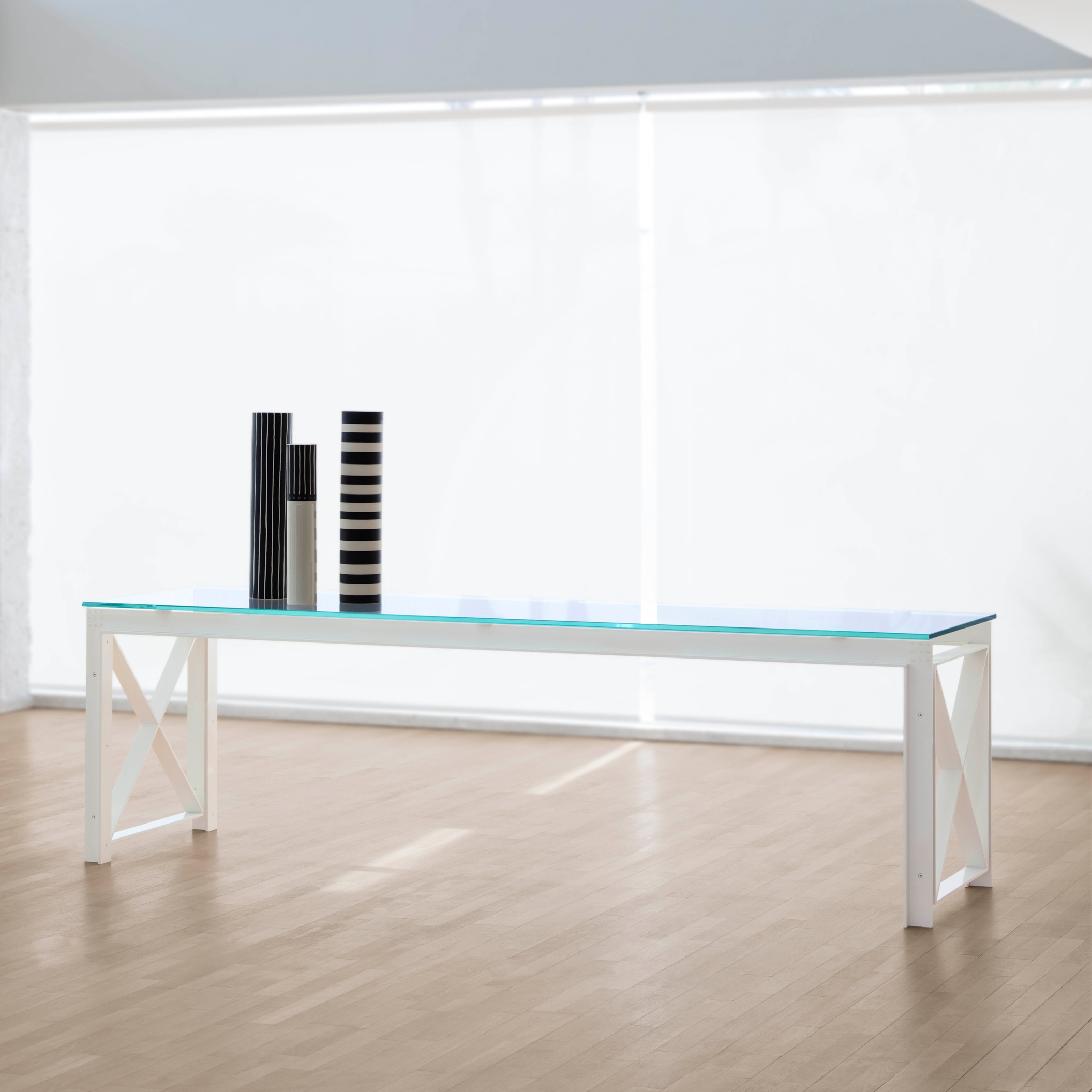 CONSOLES