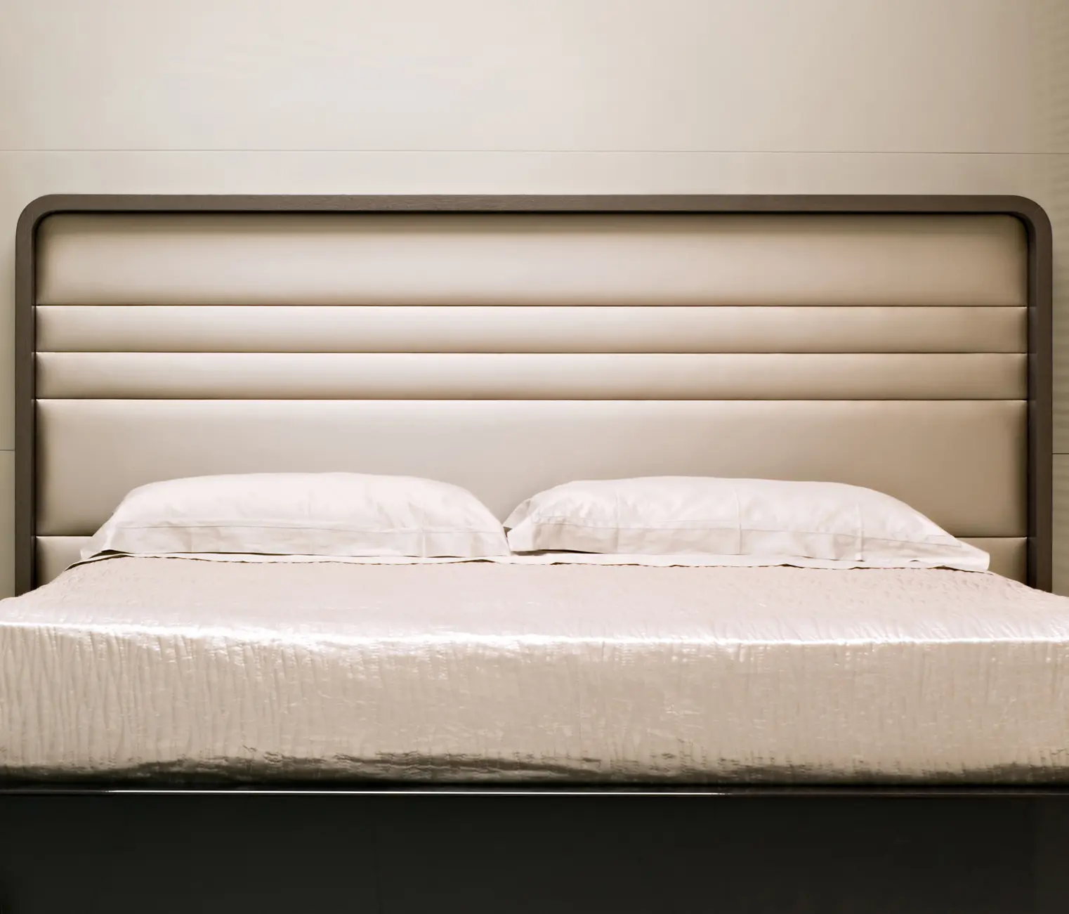 BALTUS - Seven headboard