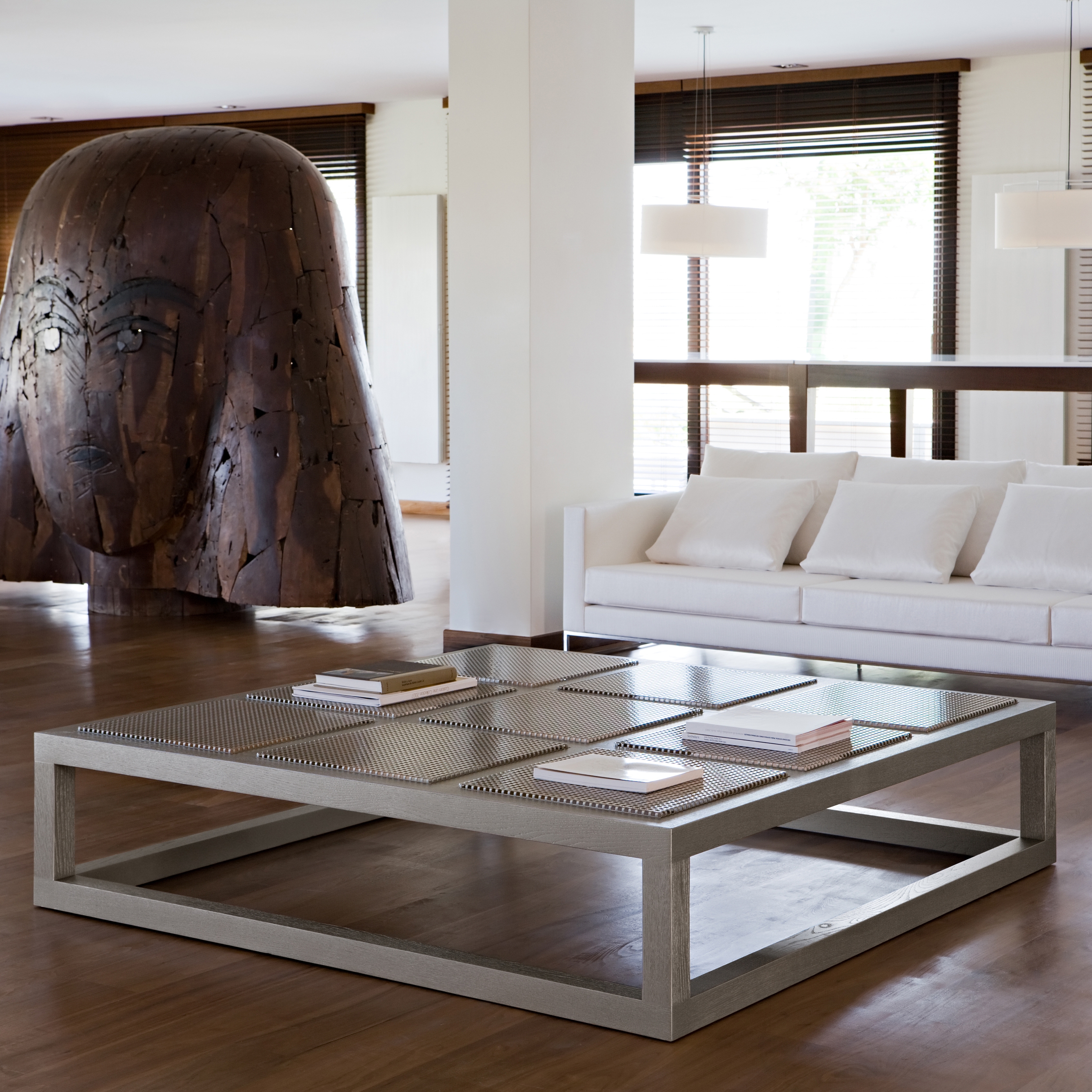 Mostrar el producto Beijing mesa centro del fabricante BALTUS