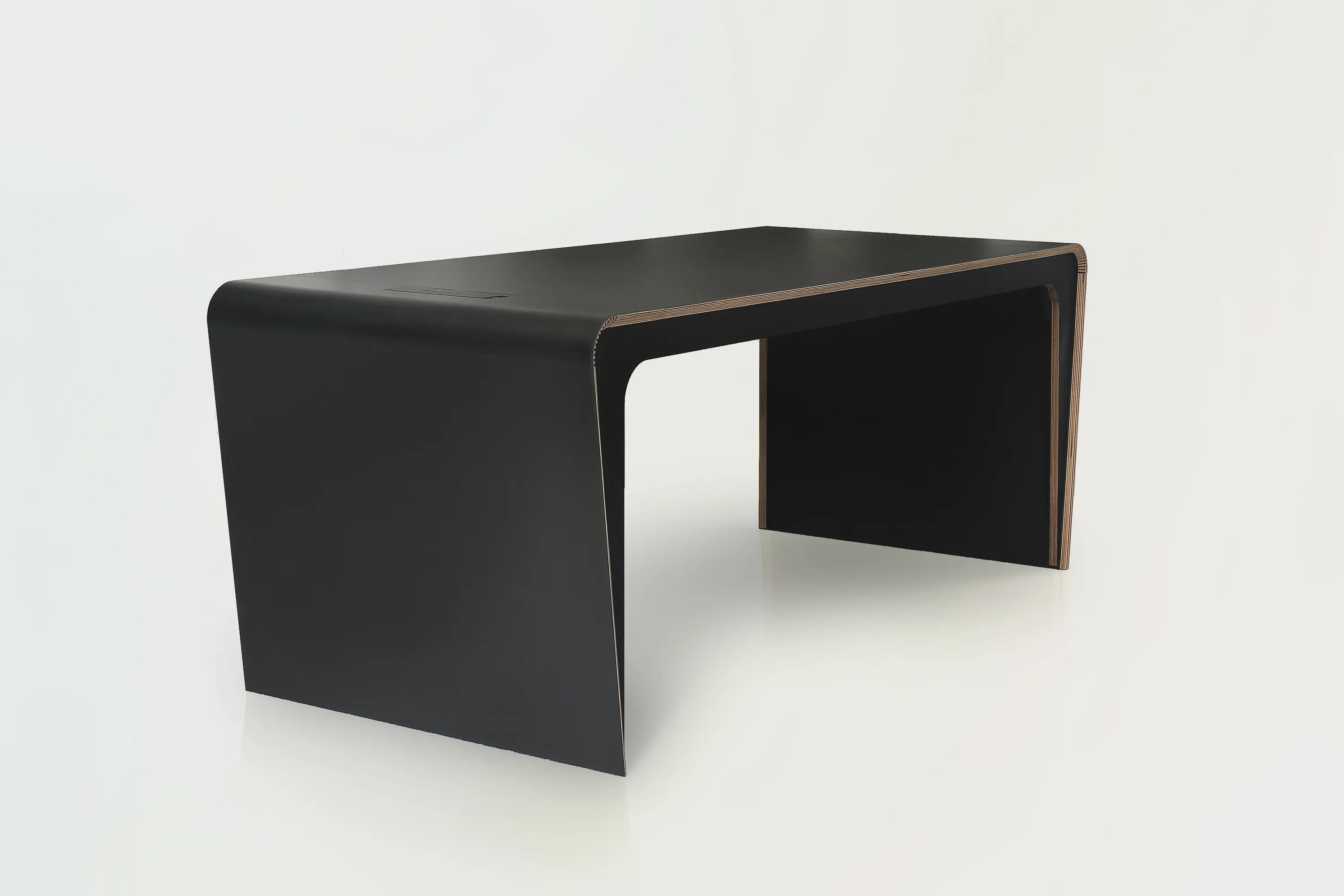 Dizz Concept - Lir table