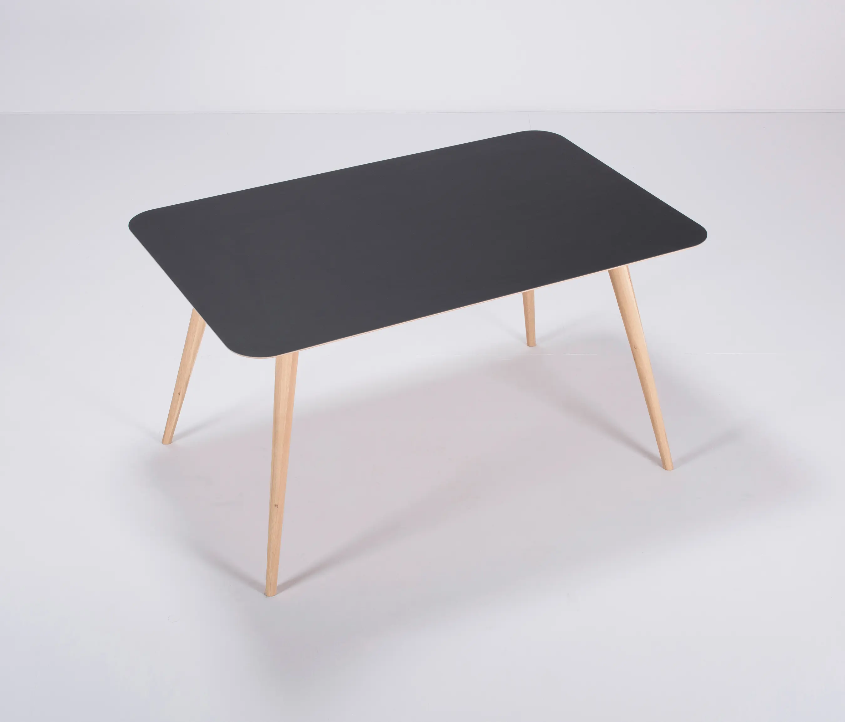 GAZZDA - Stafa table | 140x90 | Linoleum
