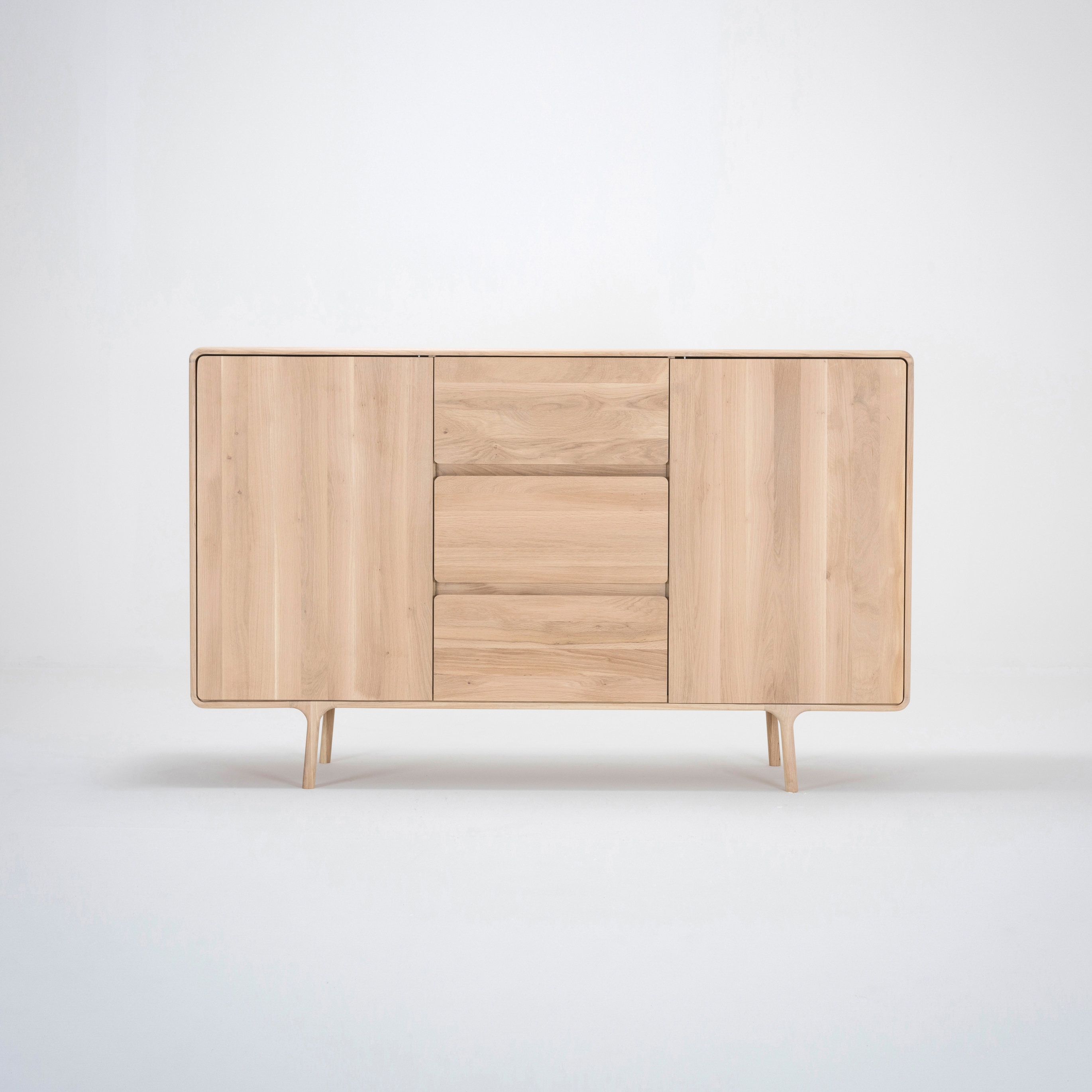 Mostrar el producto Fawn dresser del fabricante GAZZDA