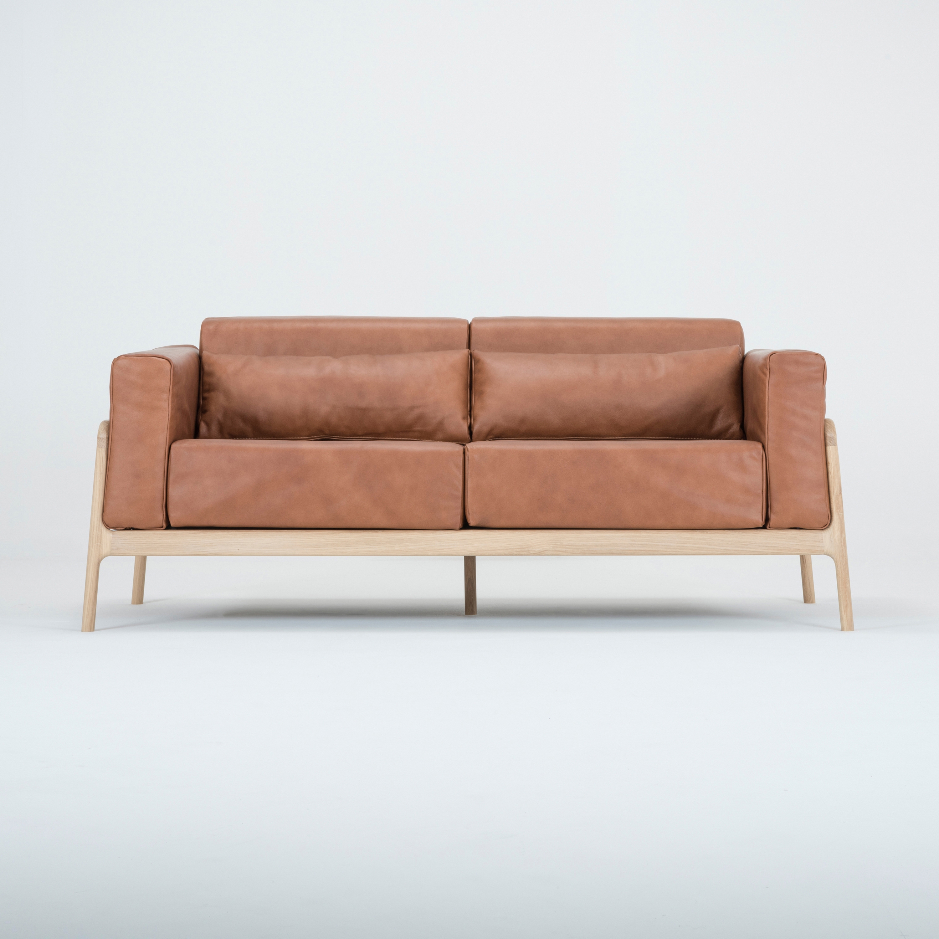 Mostra il prodotto Fawn sofa | 2 seater del produttore GAZZDA