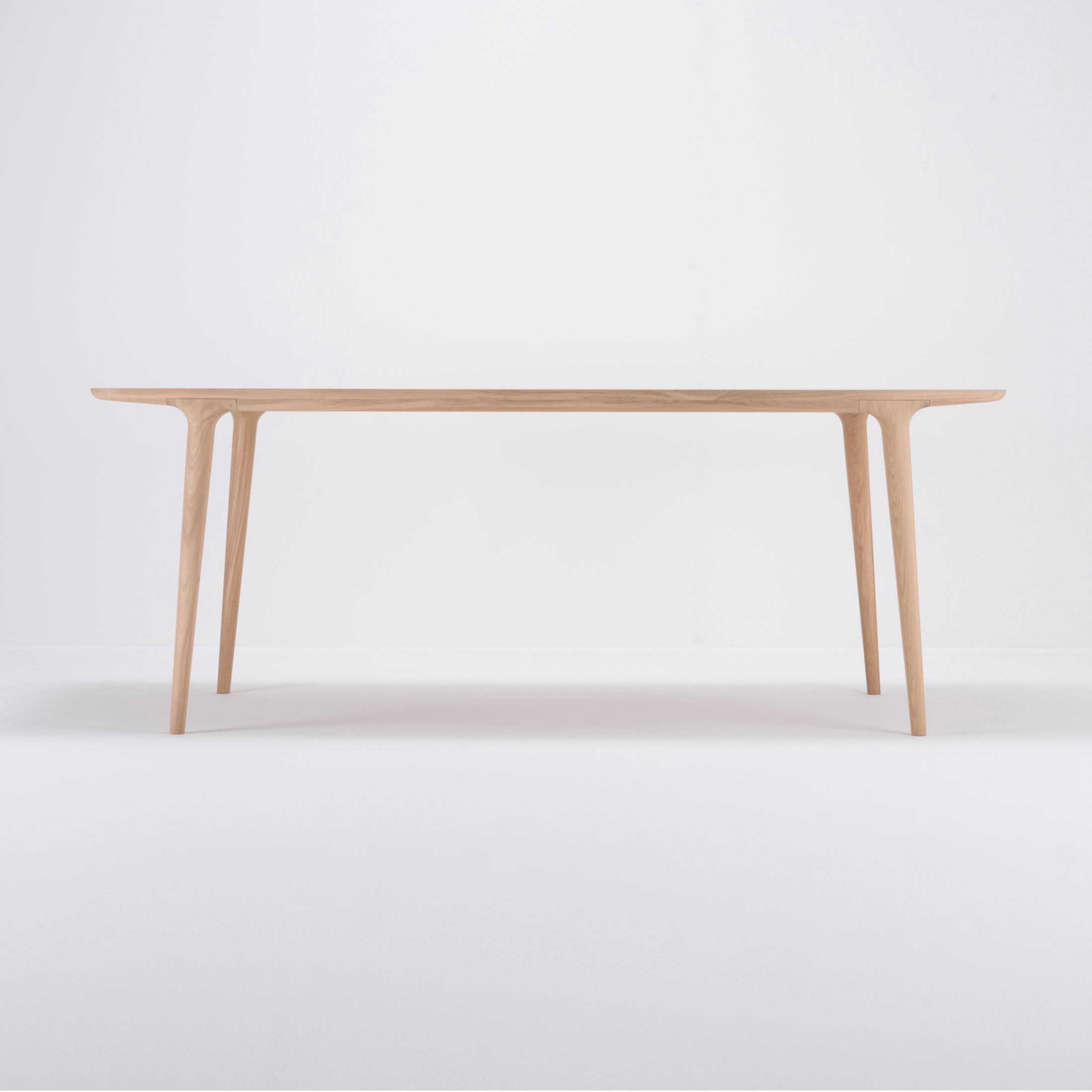 Afficher le produit Fawn table | 200x90 du fabricant GAZZDA