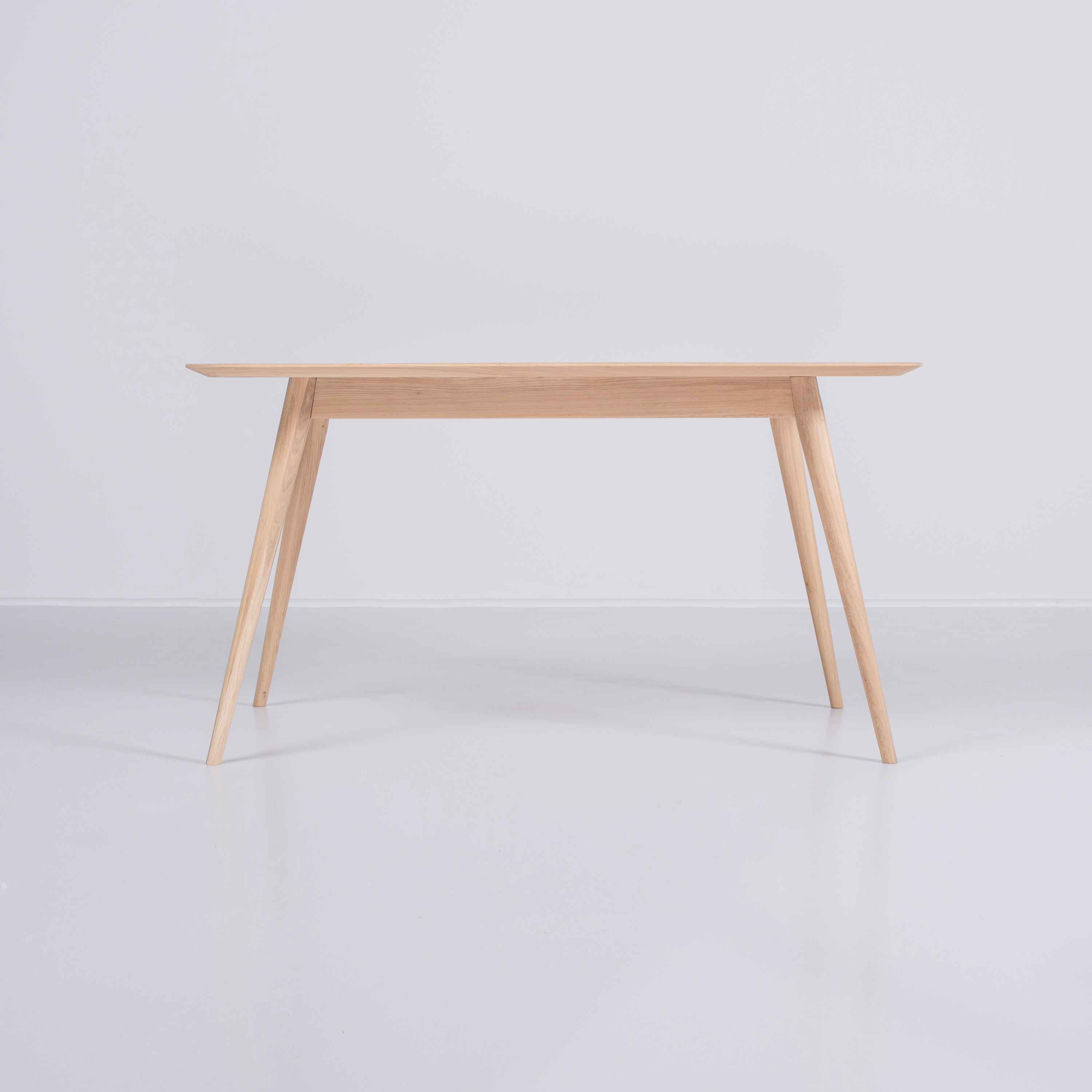 Stafa table | 140x90