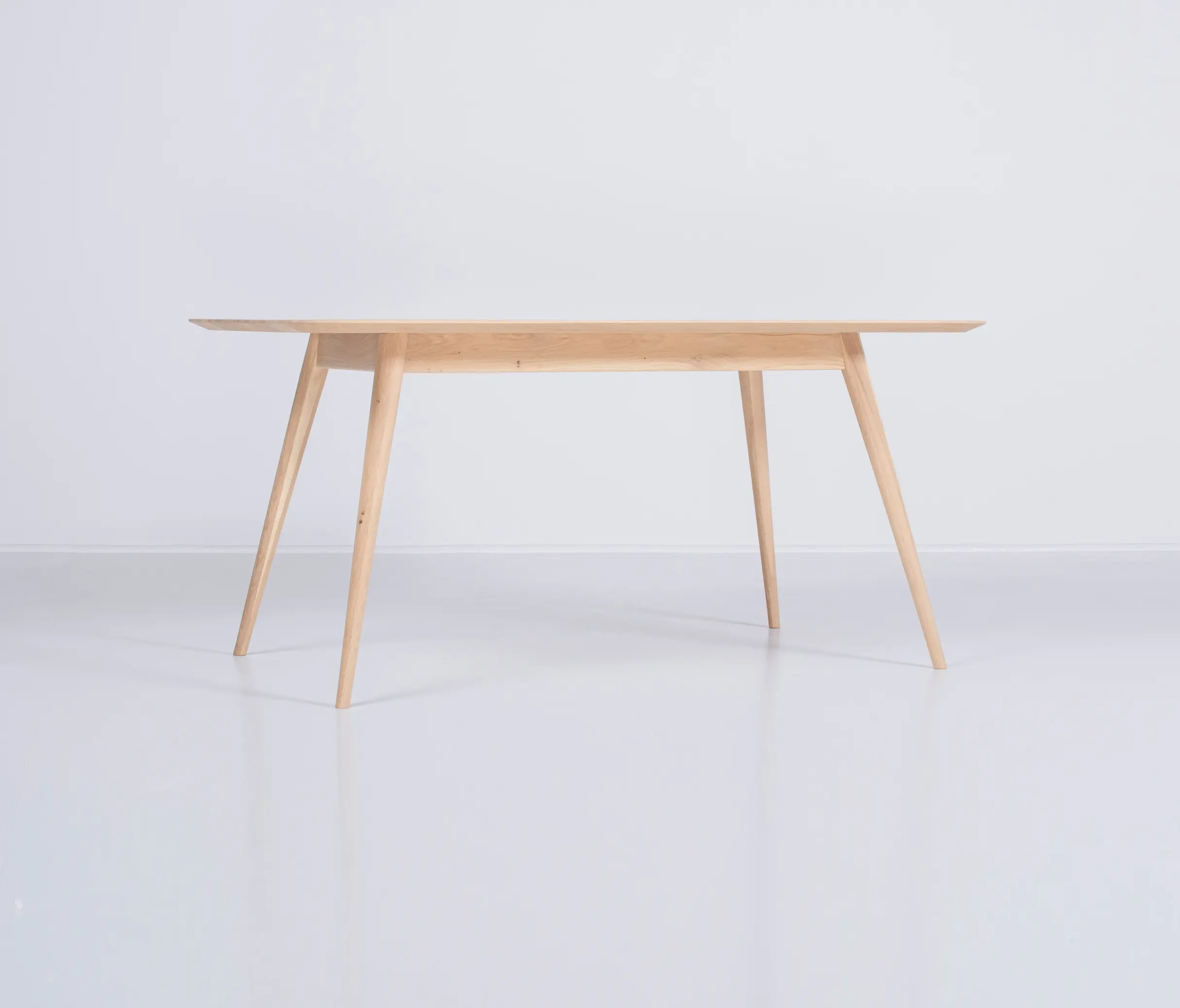 GAZZDA - Stafa table | 160x90