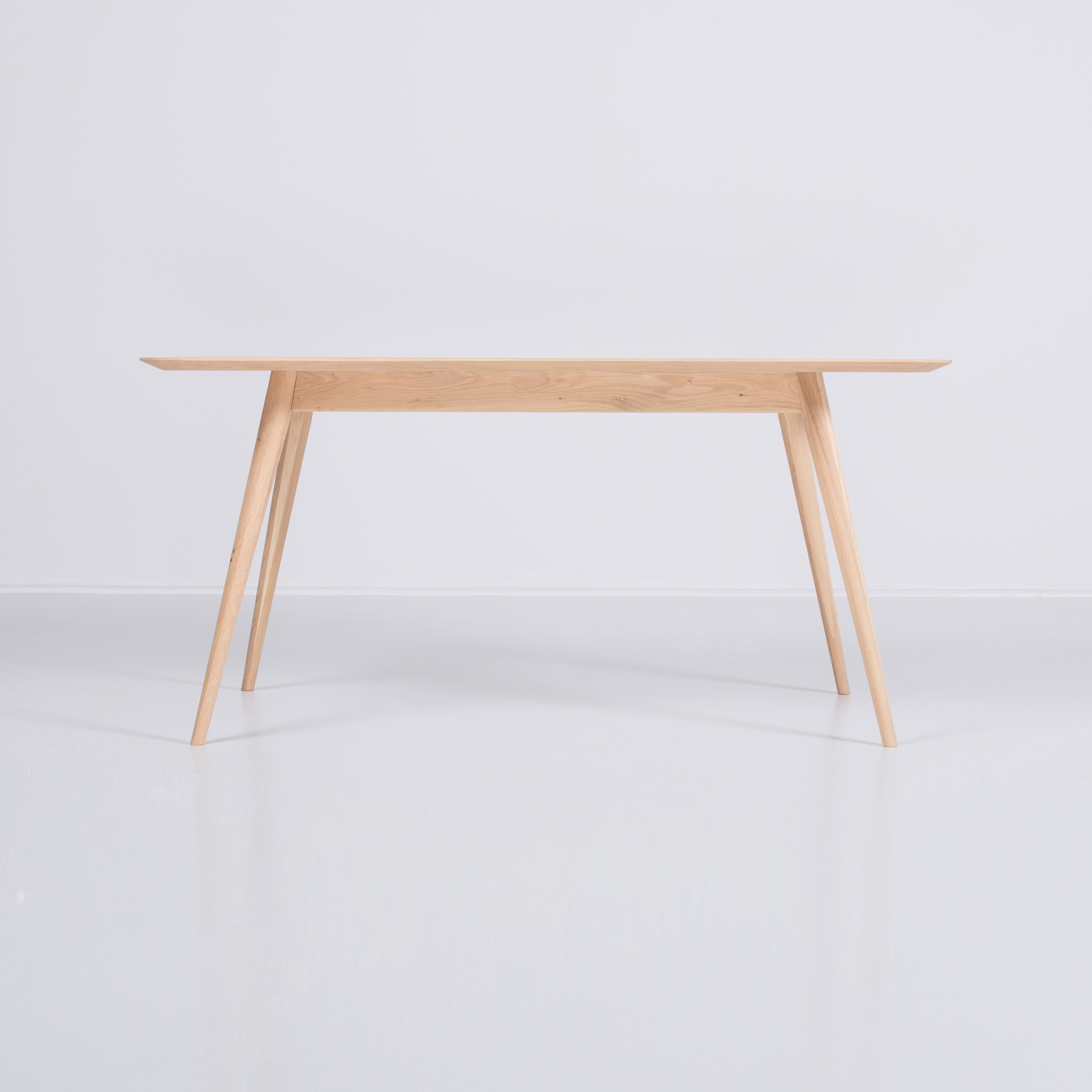 Display product Stafa table | 160x90 from manufacturer GAZZDA