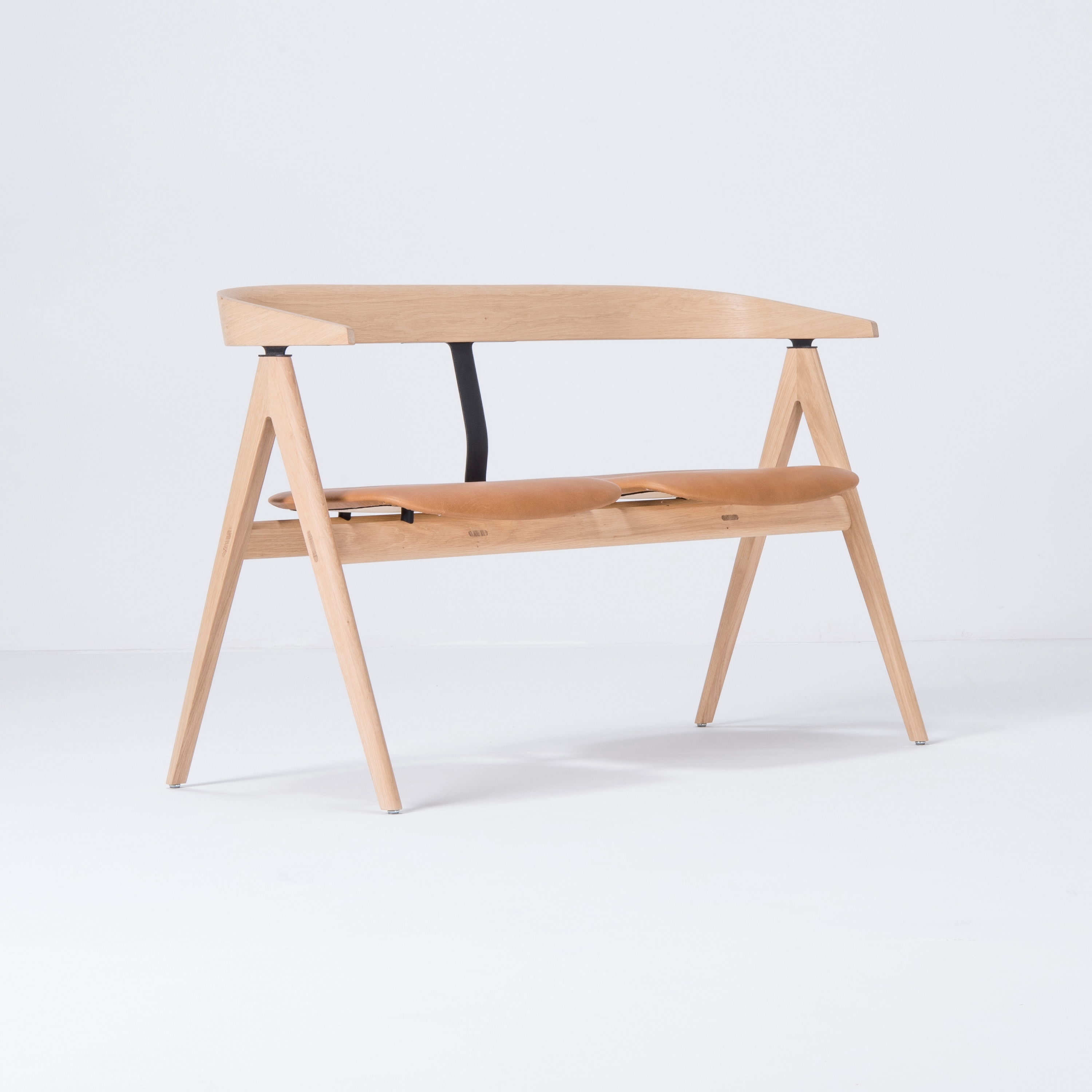 Display product Ava bench | Dakar from manufacturer GAZZDA