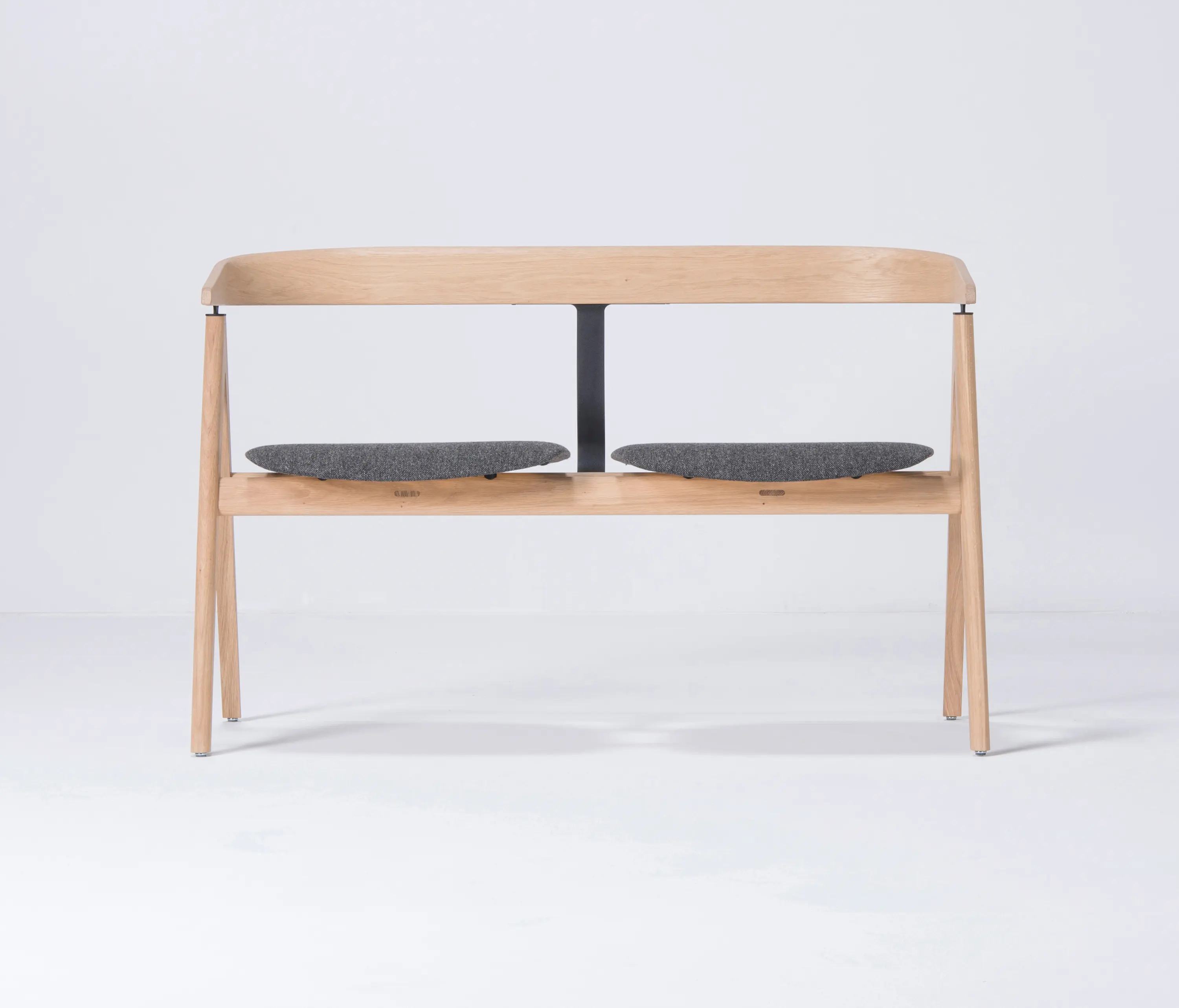 GAZZDA - Ava bench | Main Line Flax