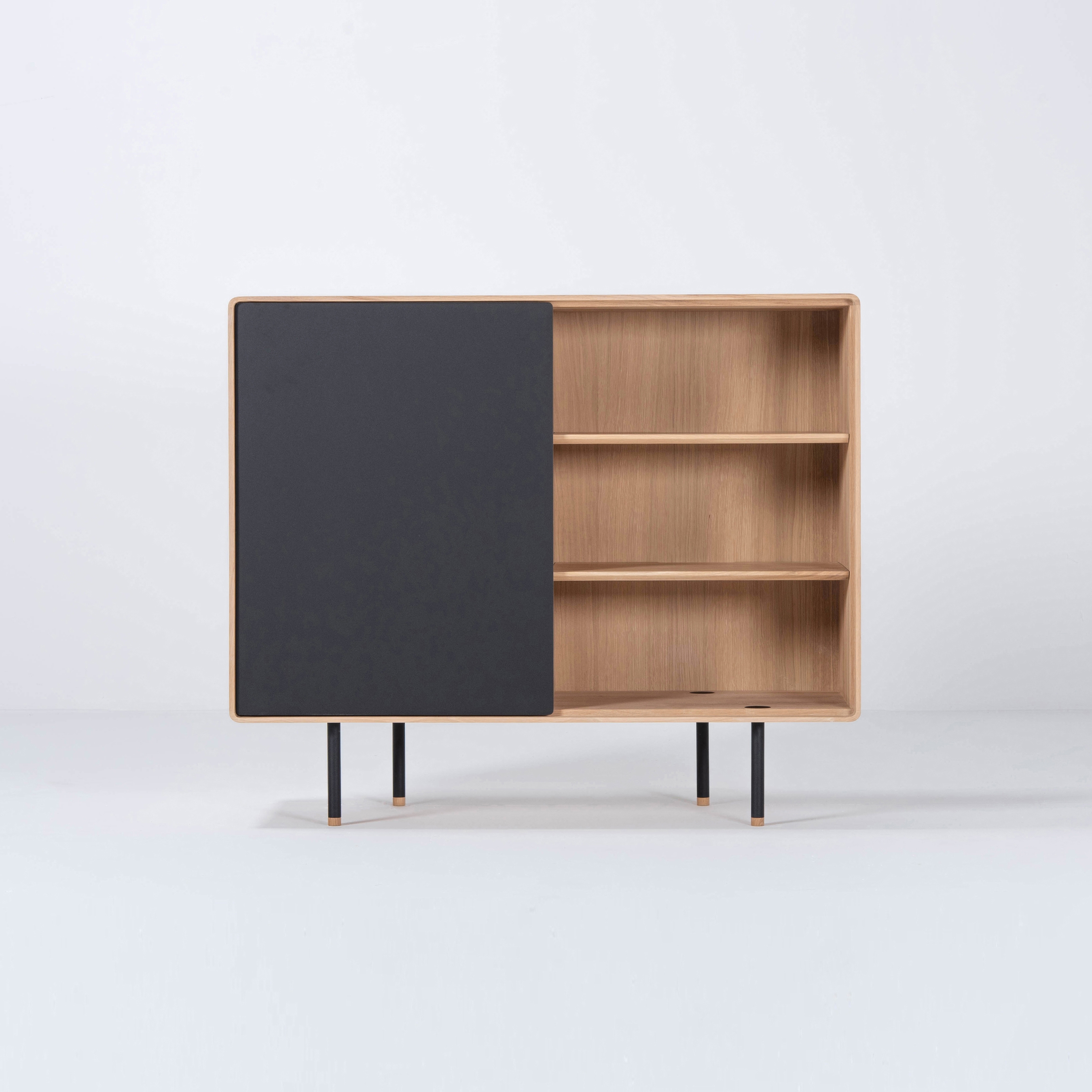 Fina Highboard 118 - with door