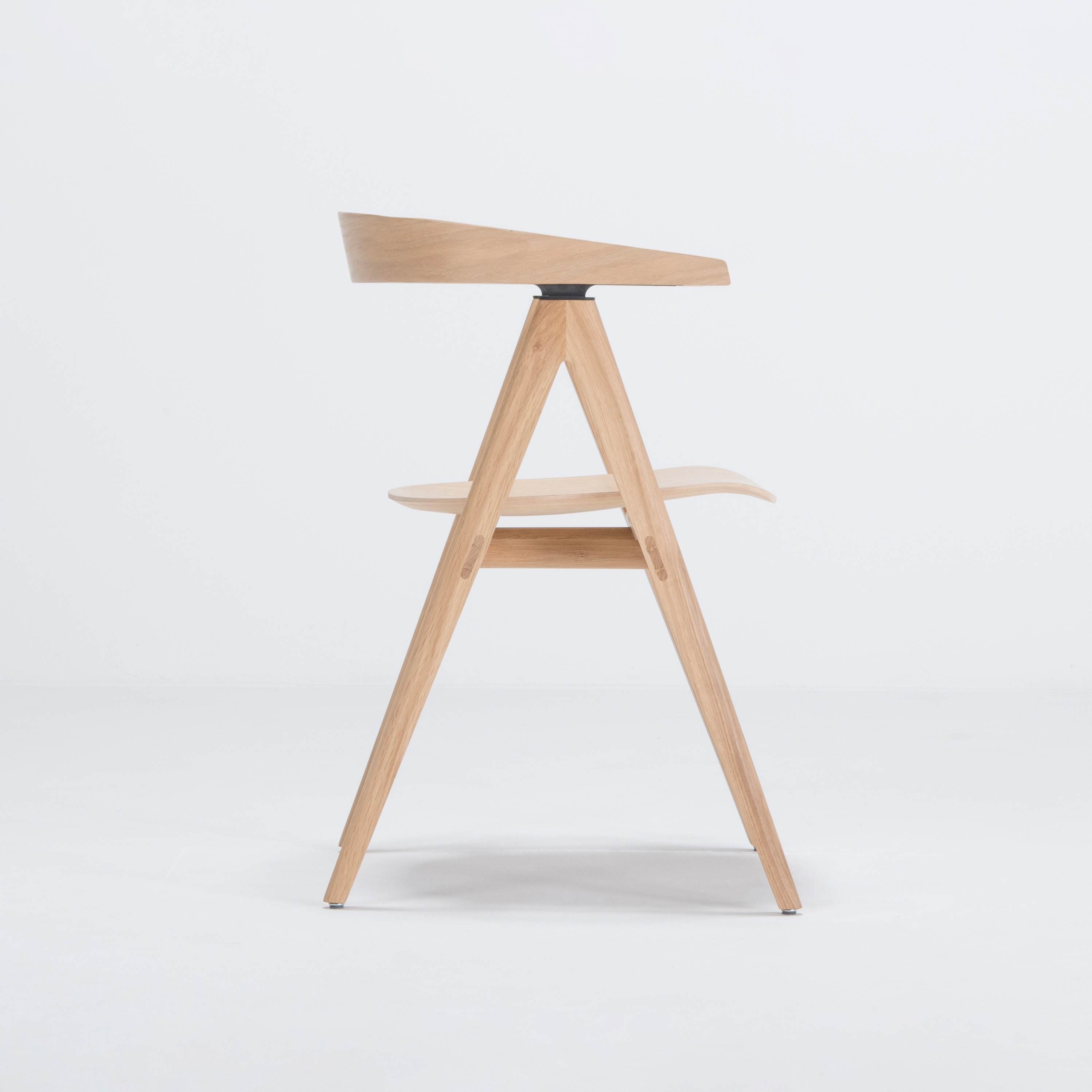 Ava chair | Oak Veneer