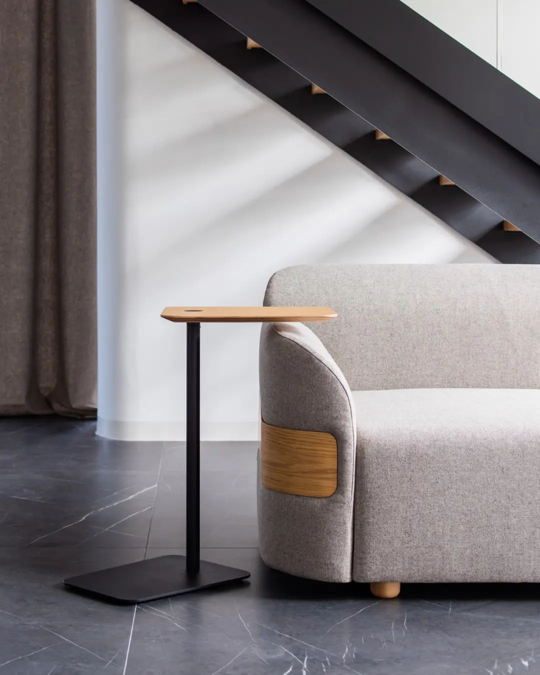 GAZZDA - Loop Side Table