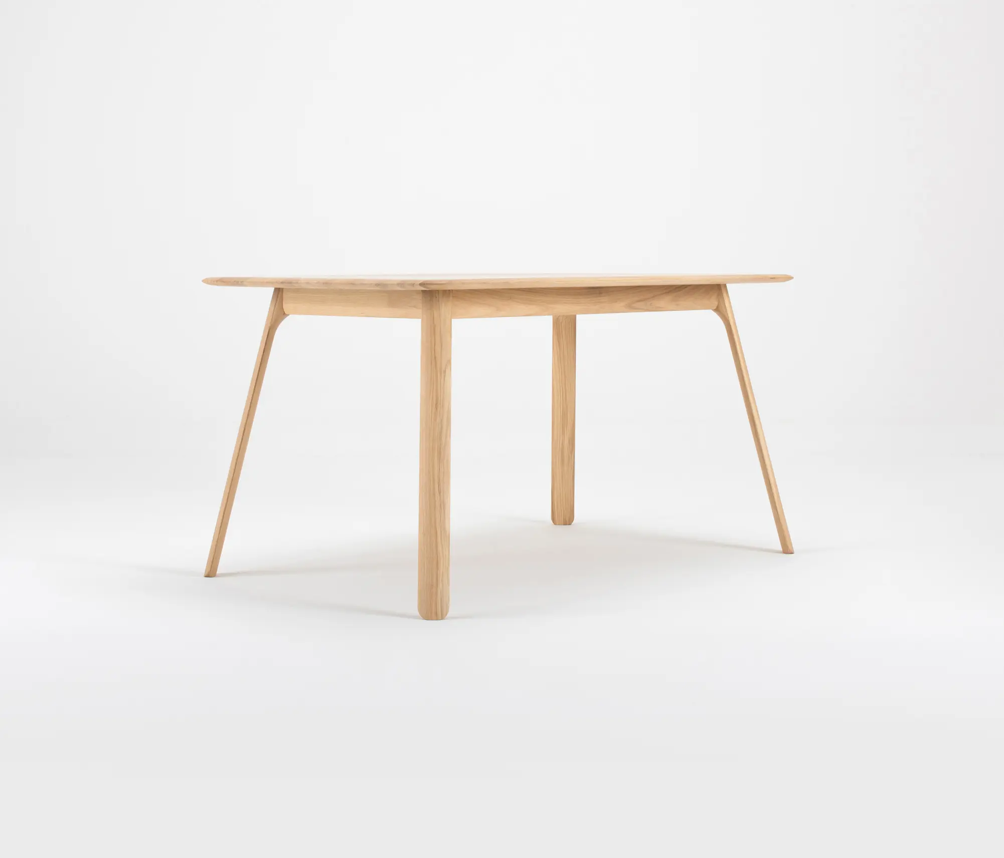 GAZZDA - Teska table | 140x90
