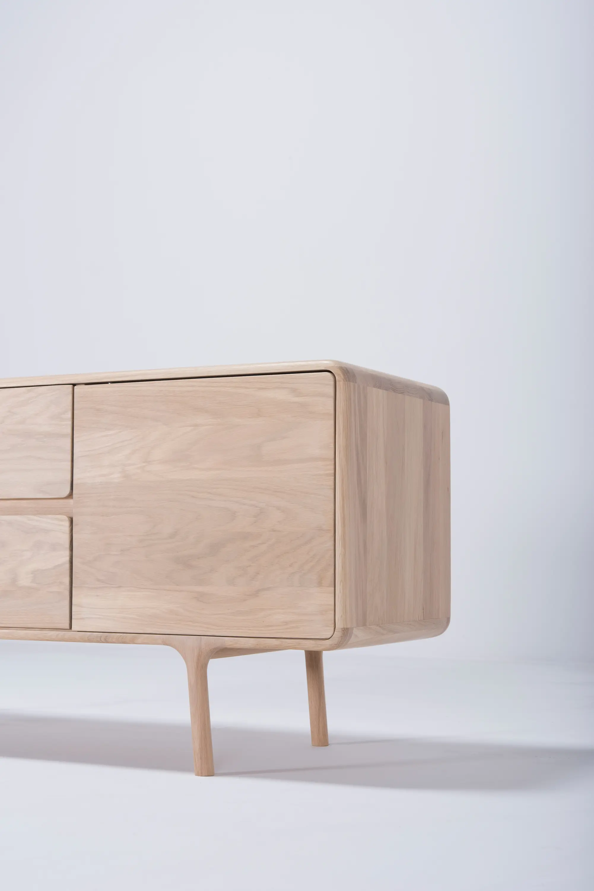 GAZZDA - Fawn Sideboard (155)