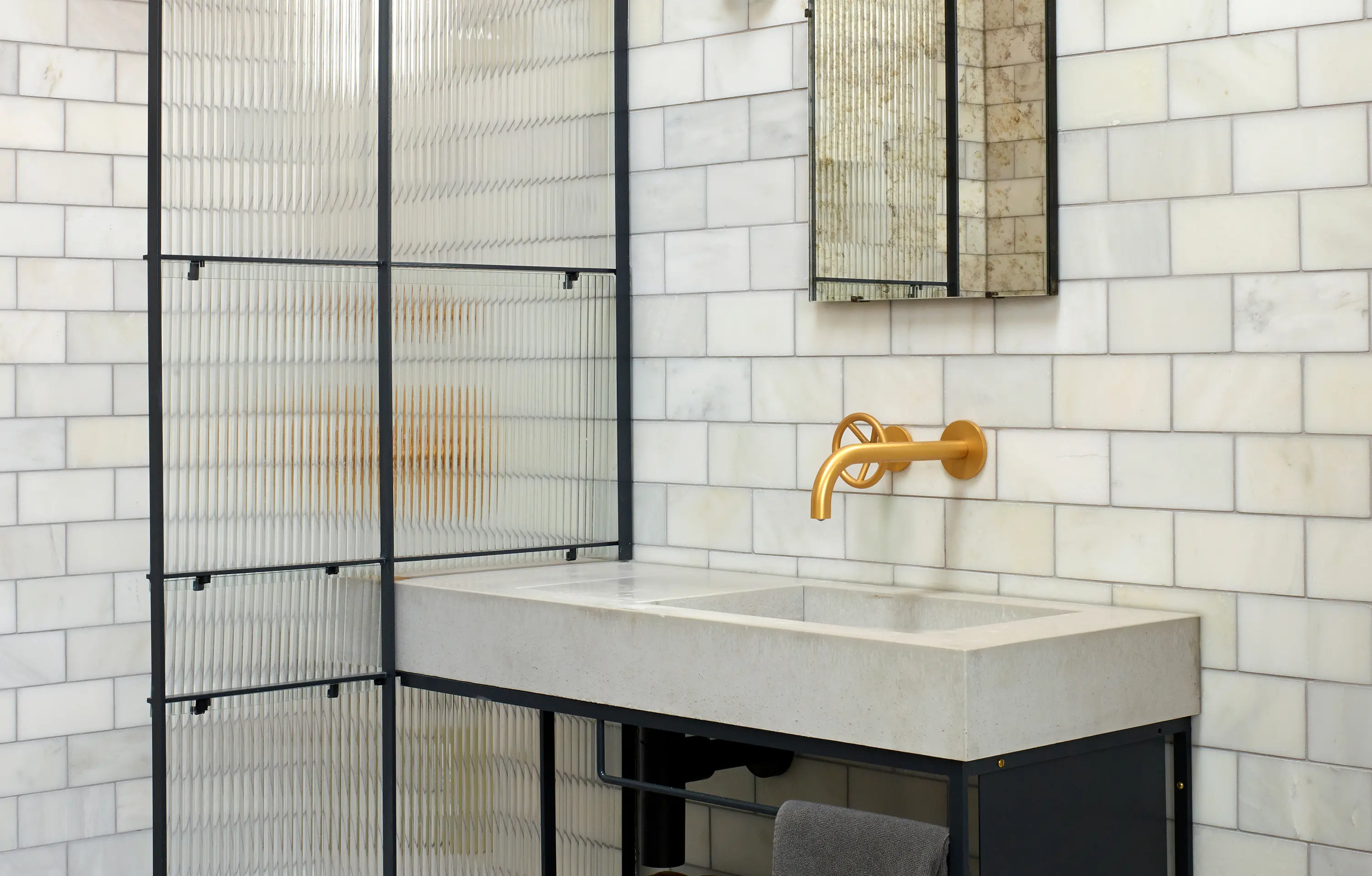 Kast Concrete Basins - Flor