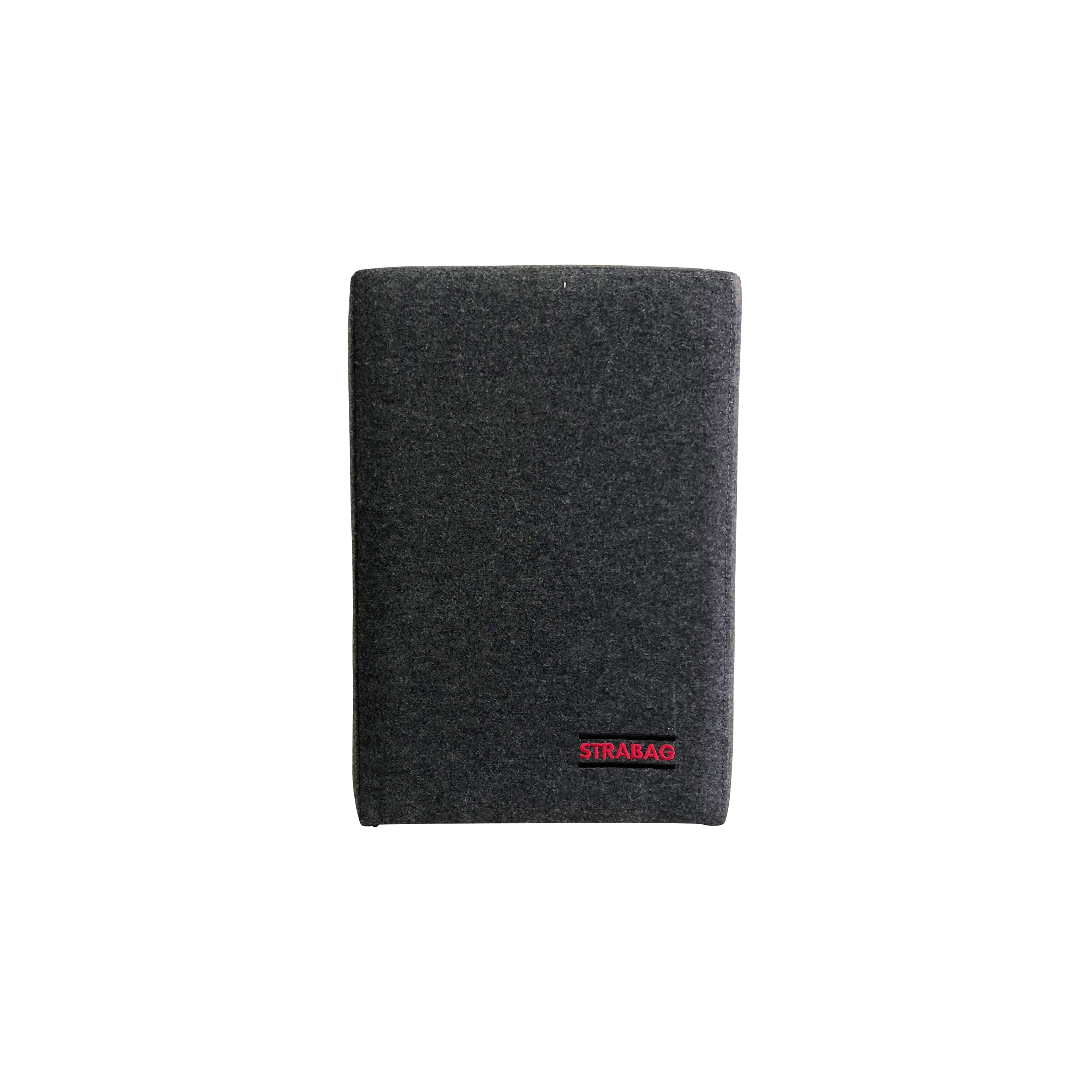 Pomp Branded Hocker