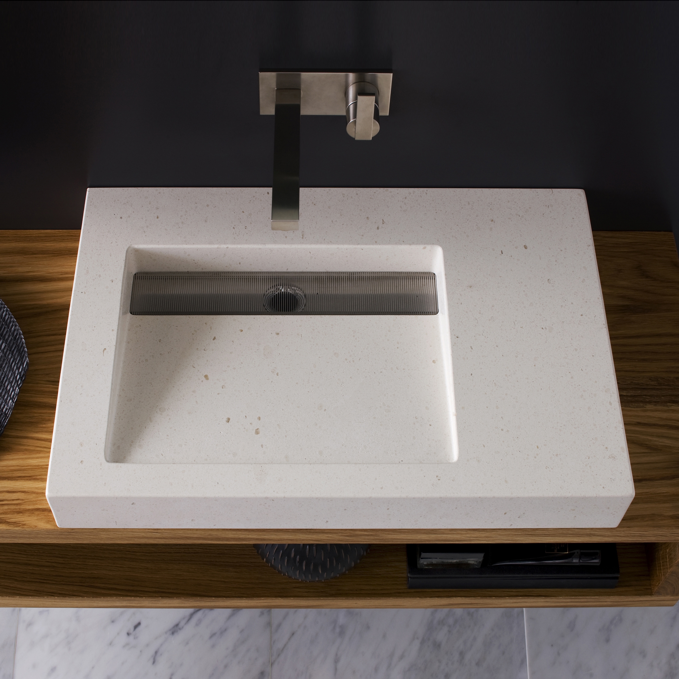 Produkt FLUID LG475 des Herstellers NEUTRA by Arnaboldi Angelo anzeigen