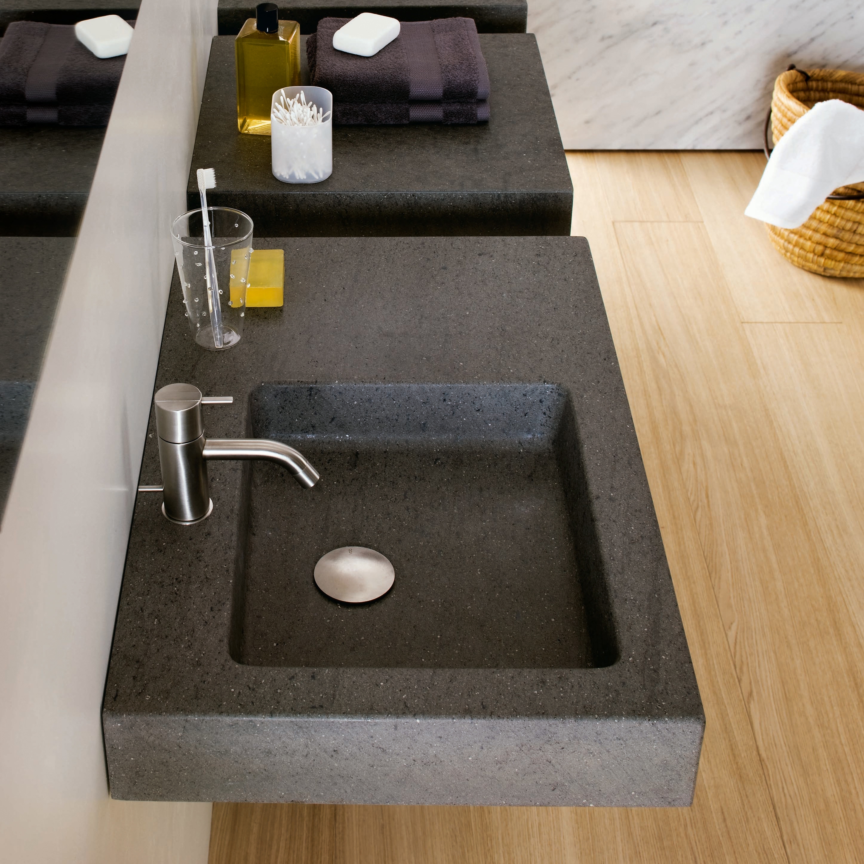 Vertoon produk SQUARE L471DX/SX van vervaardiger NEUTRA by Arnaboldi Angelo