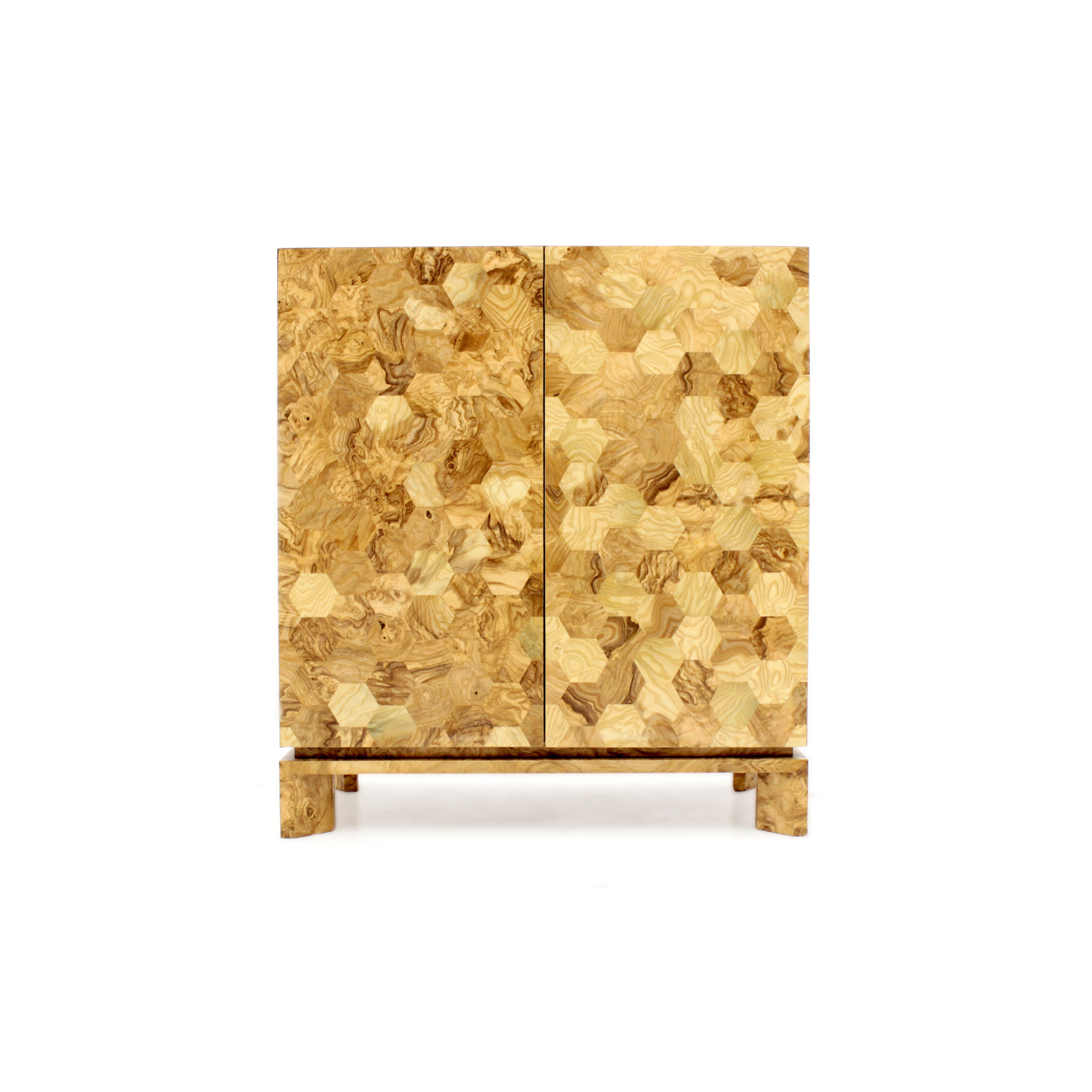 Vertoon produk Bee cabinet olivato van vervaardiger PAULO ANTUNES
