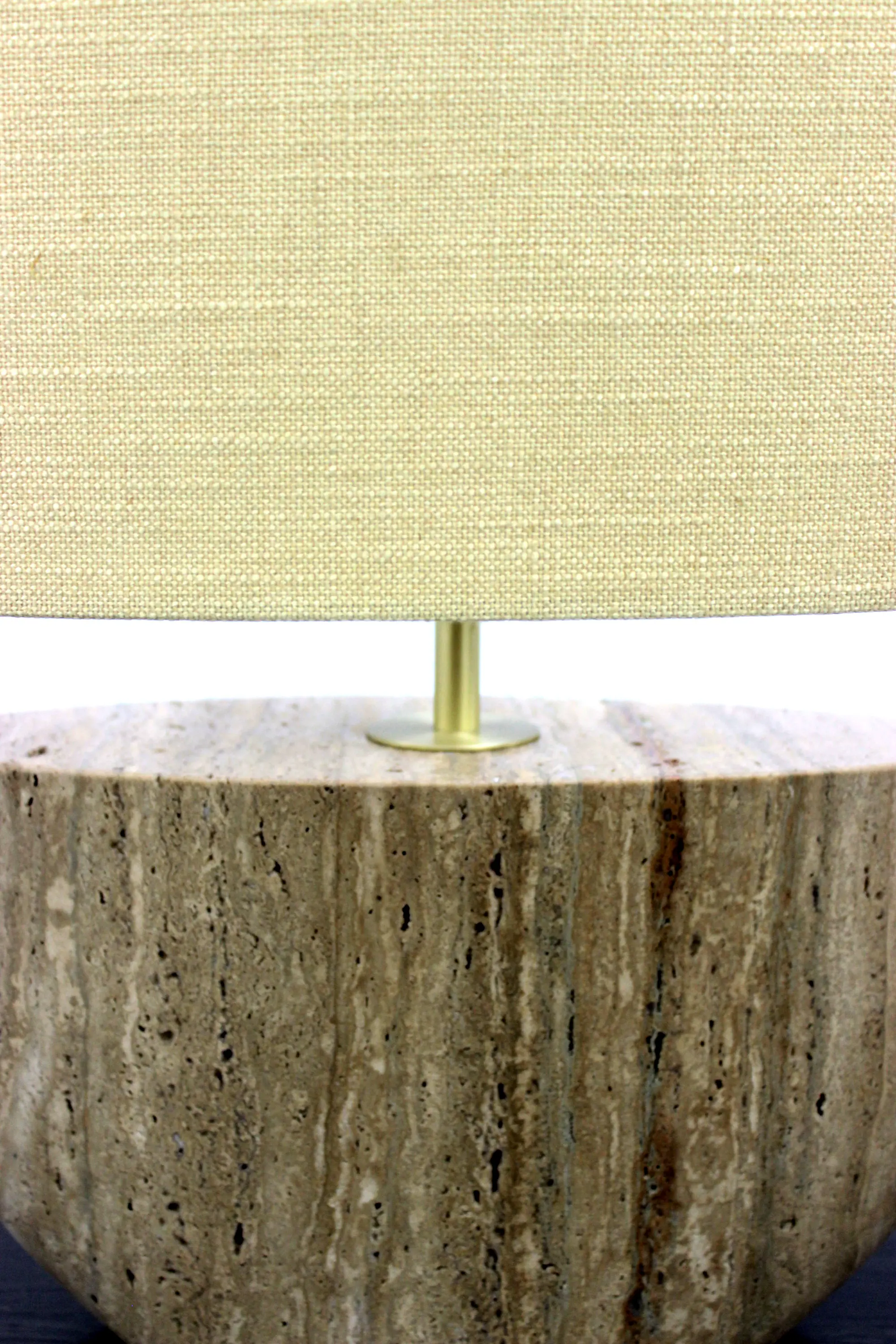 PAULO ANTUNES - Shell lamp