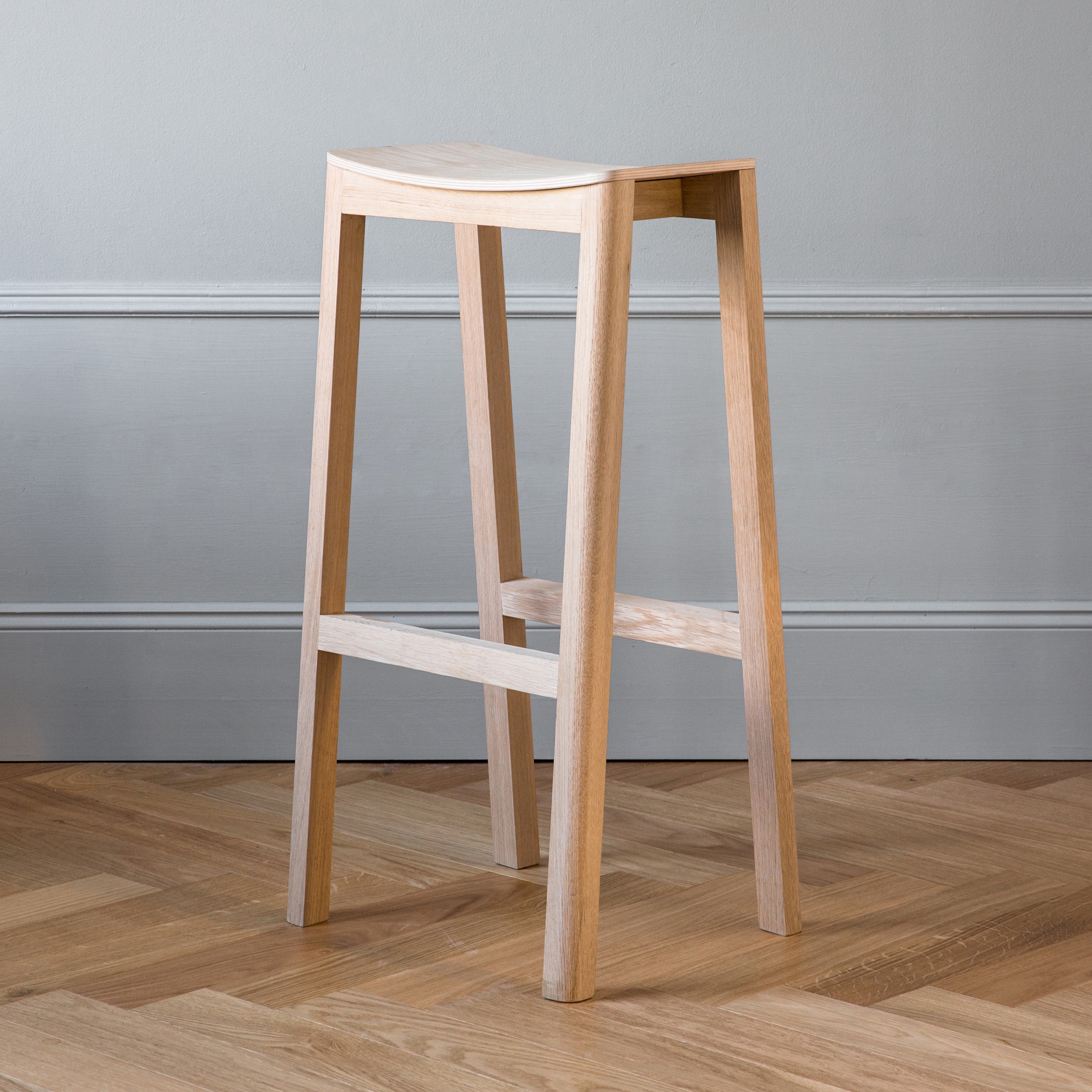 Mostrar el producto Halikko bar stool del fabricante Made by Choice
