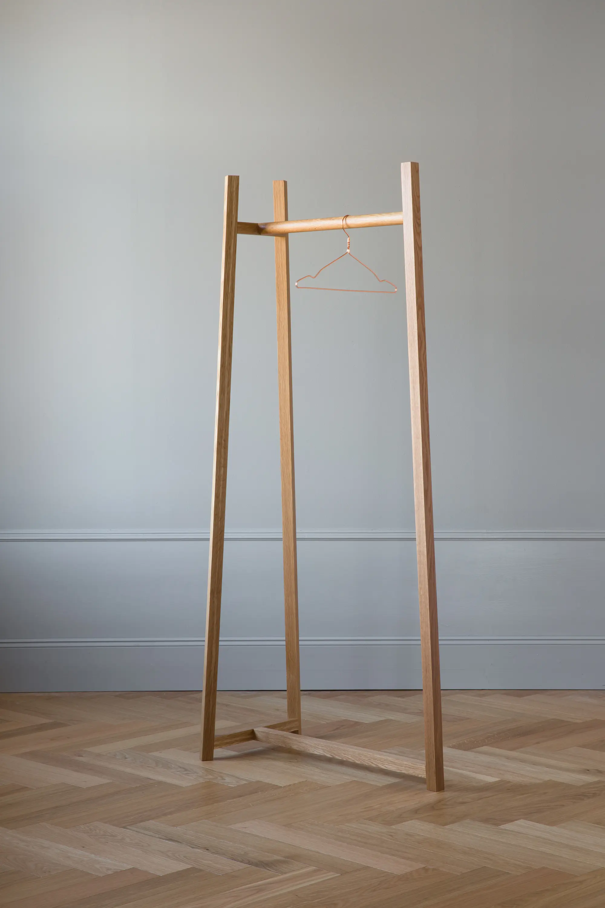 Made by Choice - Lonna coat stand | Medium