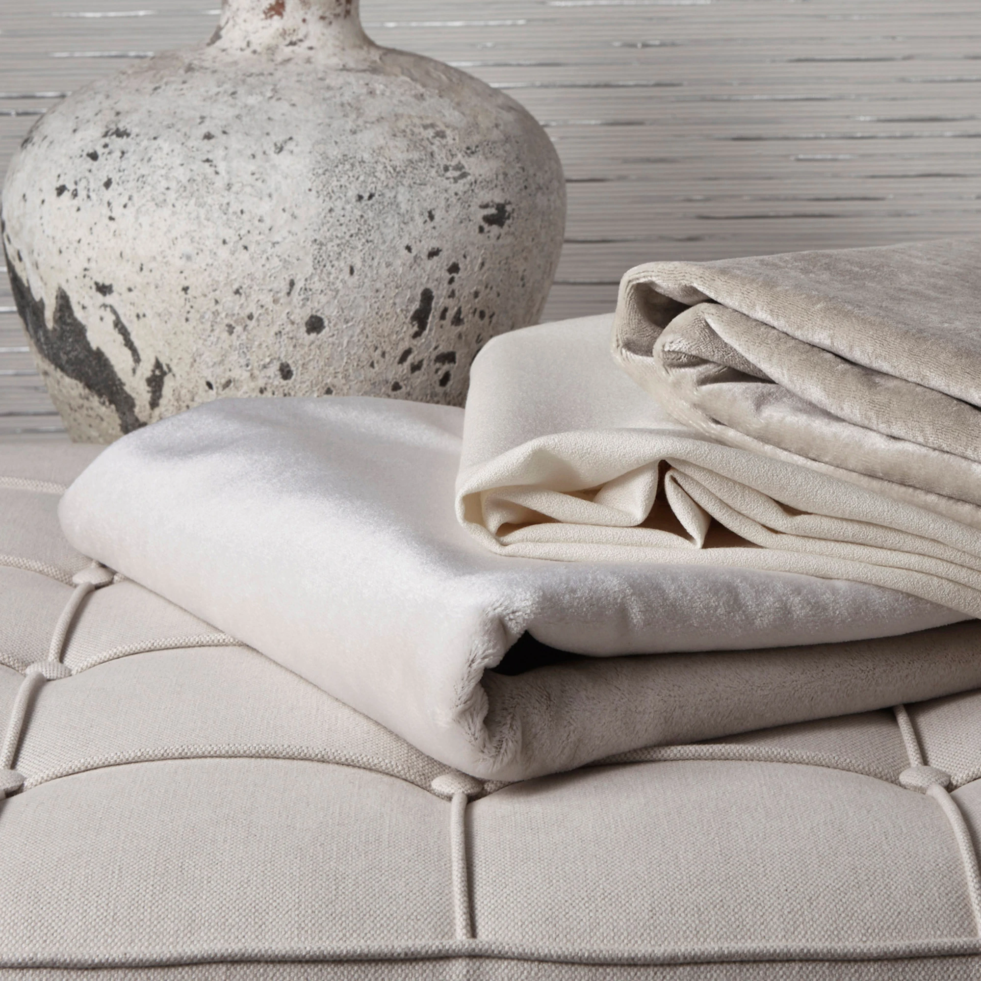 LES AUTHENTIQUES – PART I