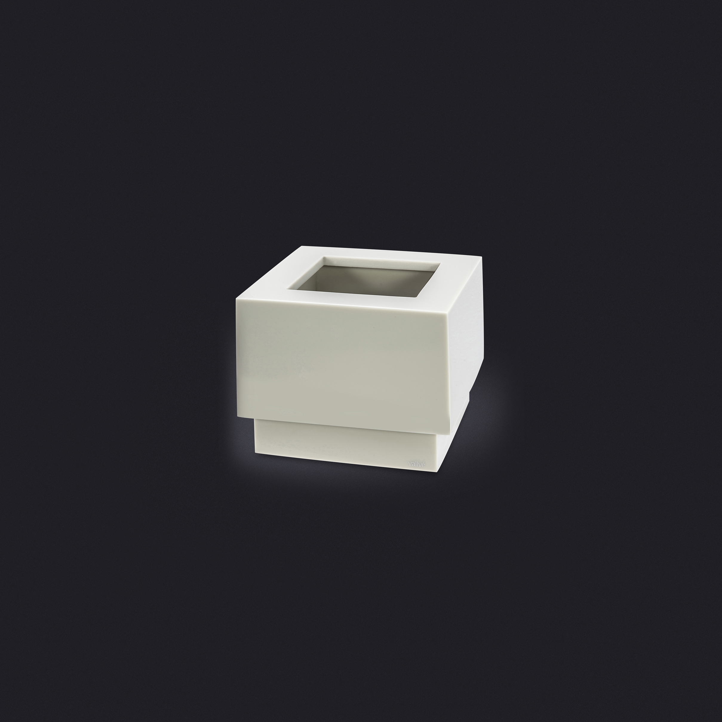 Mostrar el producto Metro Small Wastebasket with Open Lid del fabricante Vallvé