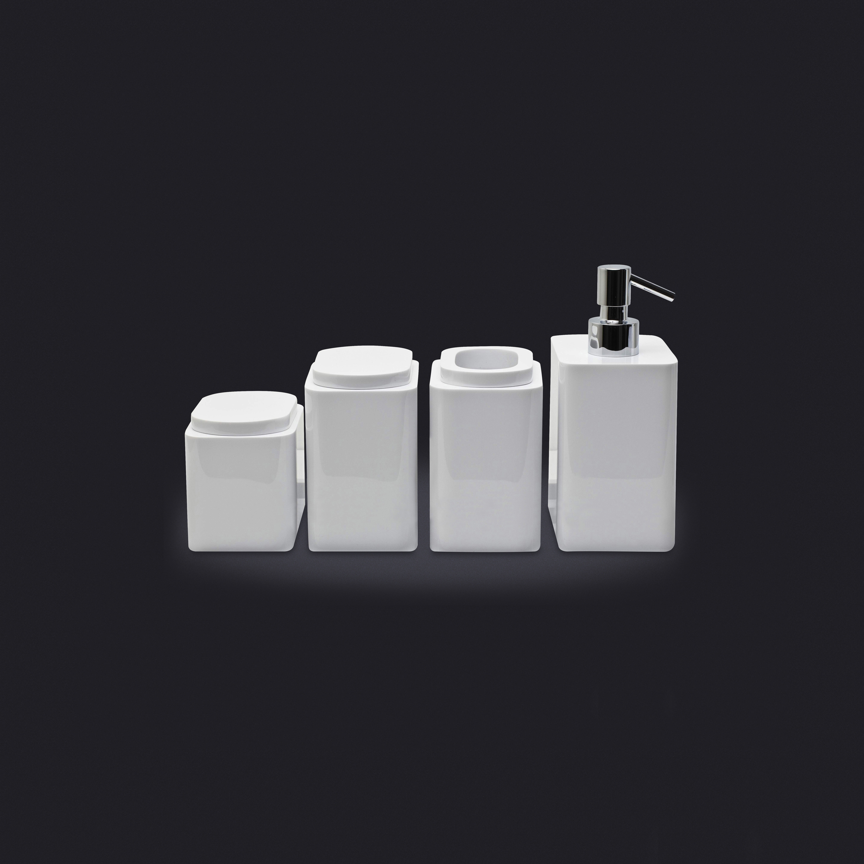 Display product Set 01-Kit from manufacturer Vallvé