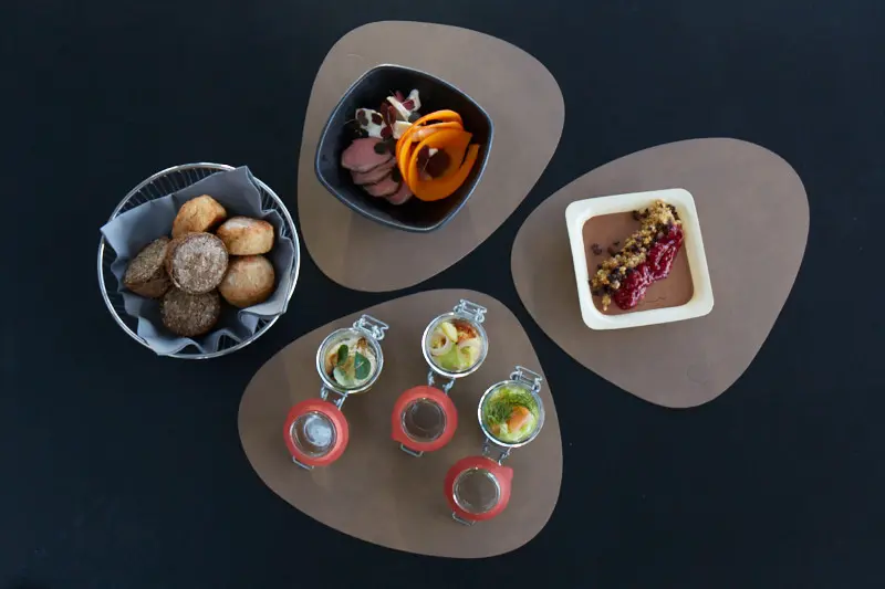LINDDNA - Table Mat | curve S