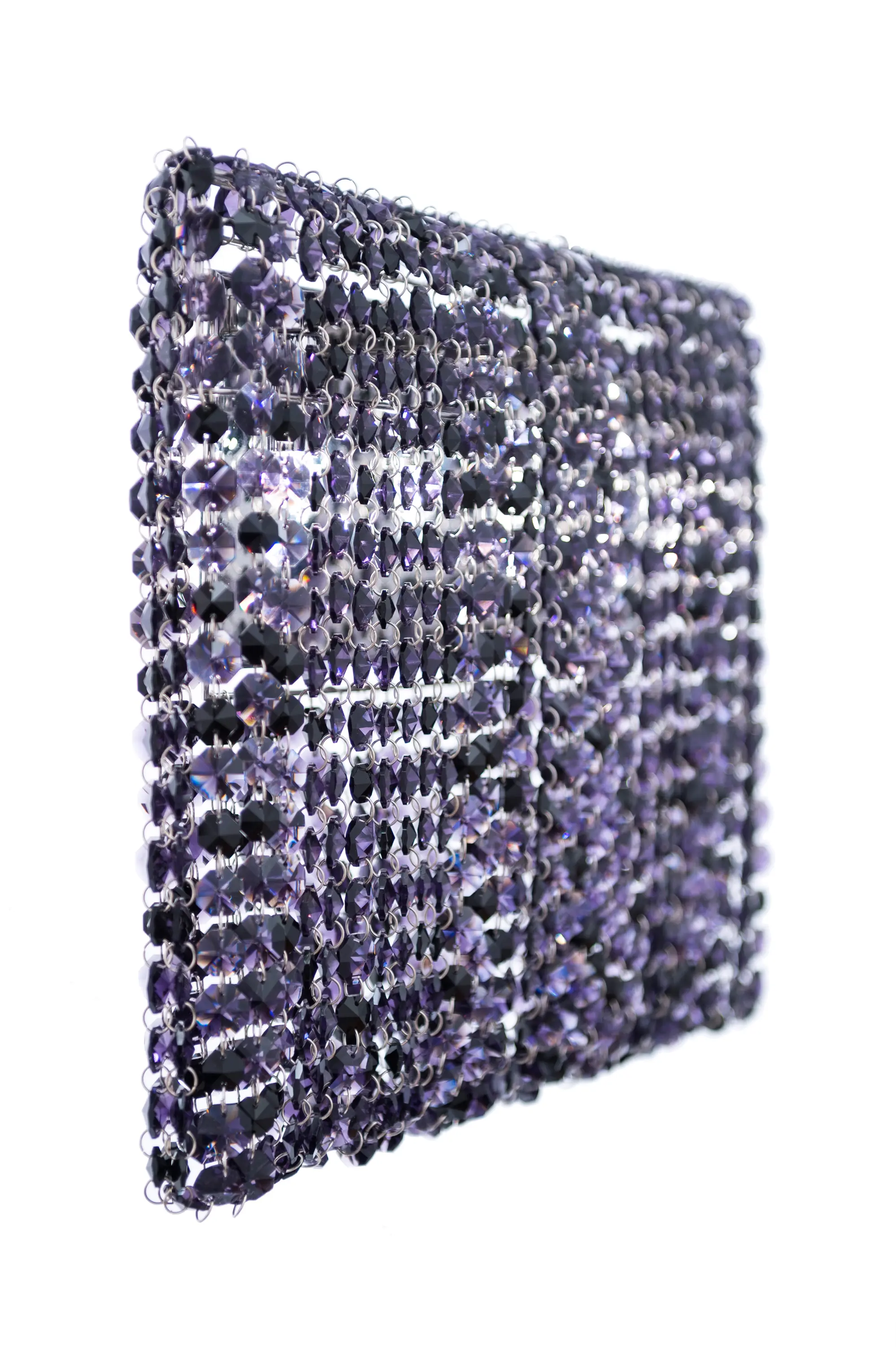 Manooi - Silk Led