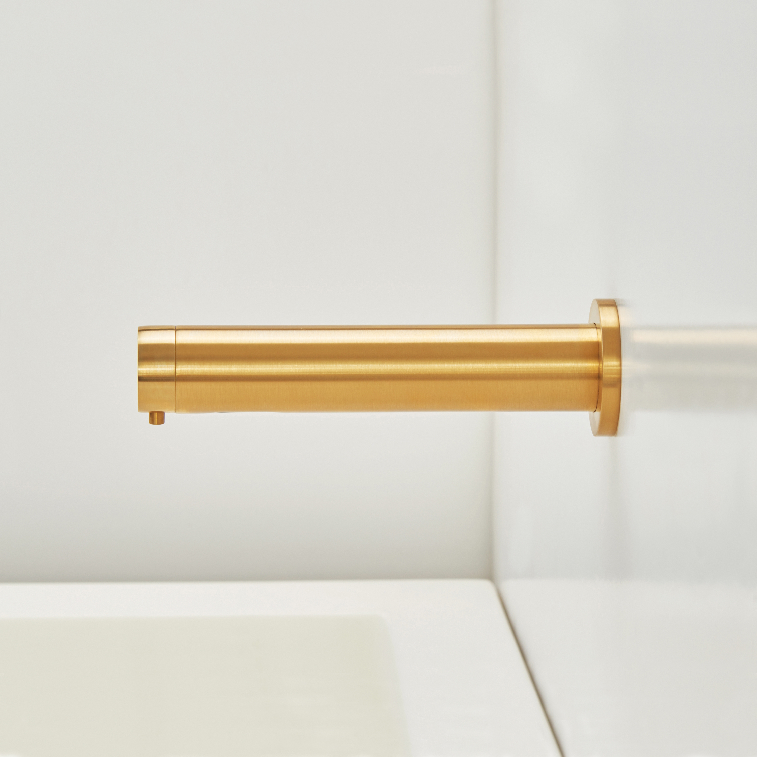 Display product Tubular SD – Antique Brass from manufacturer Stern Engineering