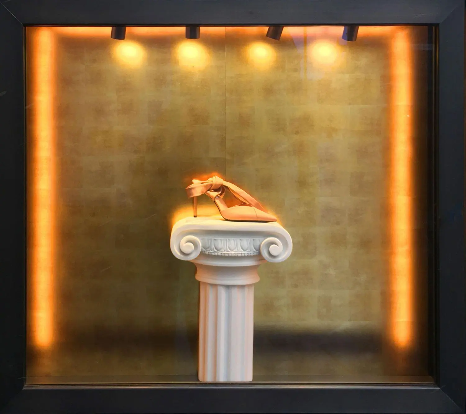 gallery-slide-2