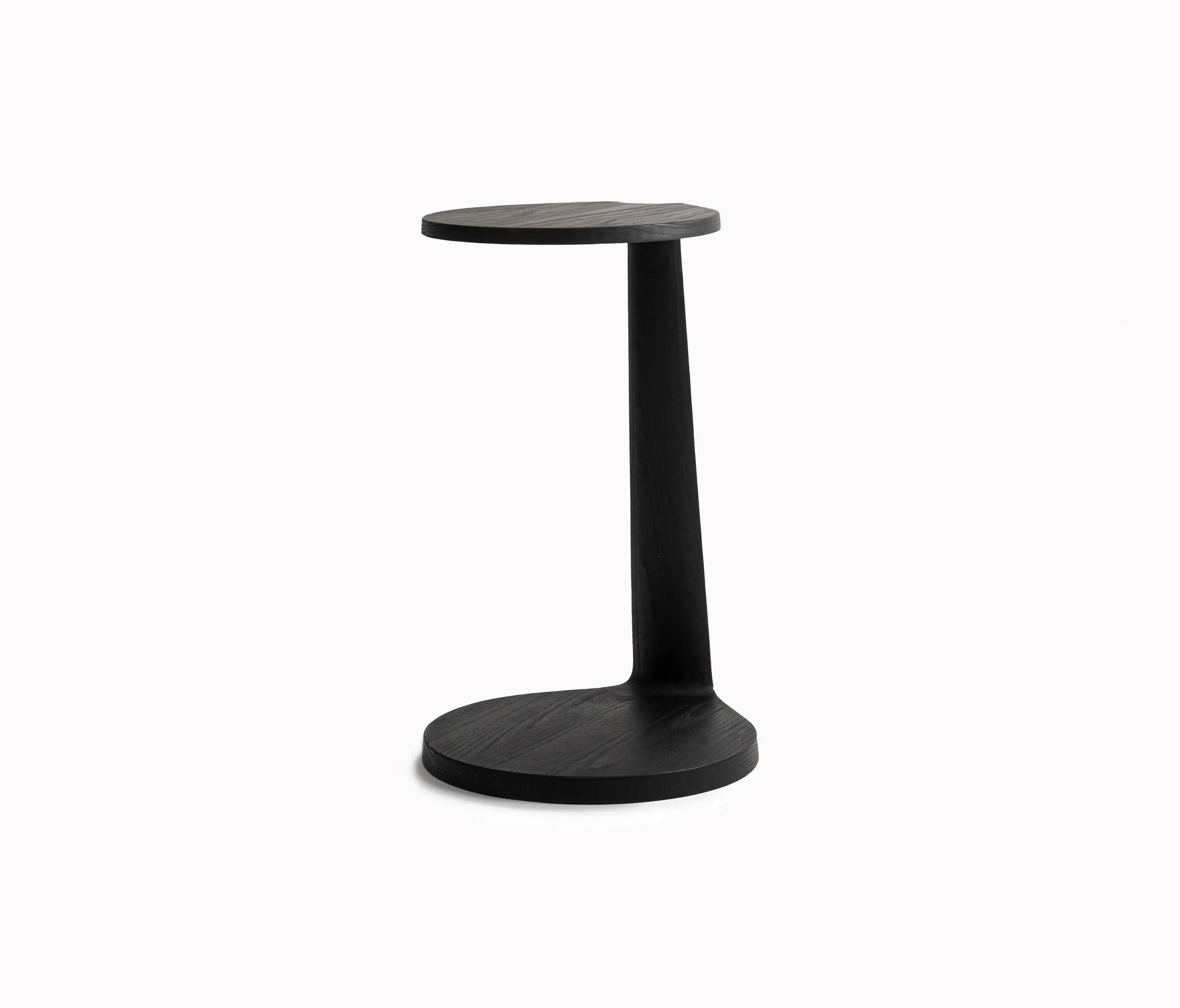 GoEs - Primum Oval Side Table