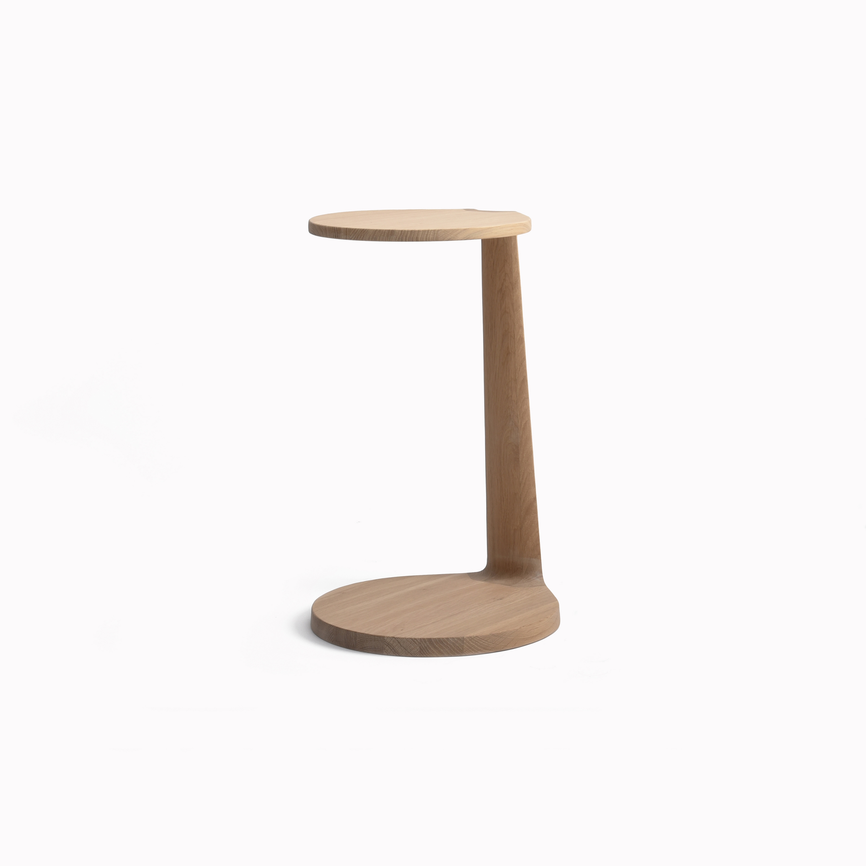 Primum Oval Side Table