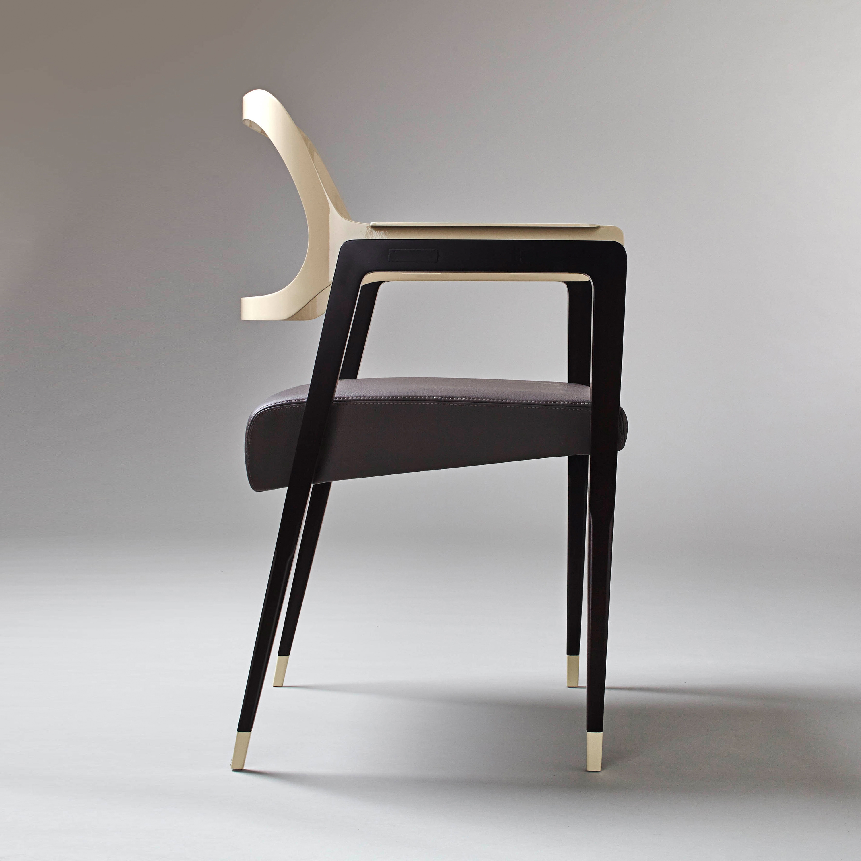 Mostra il prodotto Carlton Chair del produttore Rossato