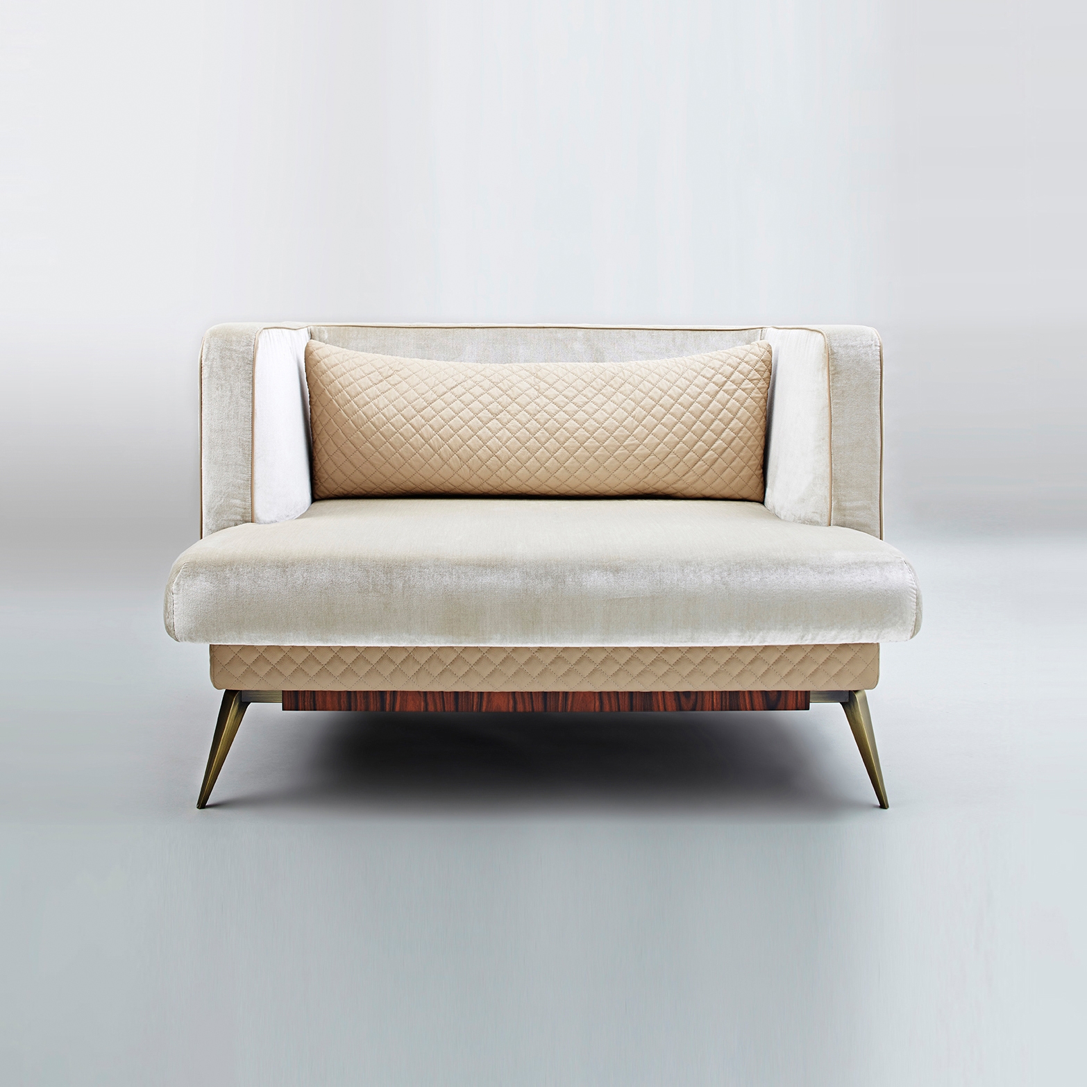 Mostra il prodotto Victoria Armchair del produttore Rossato