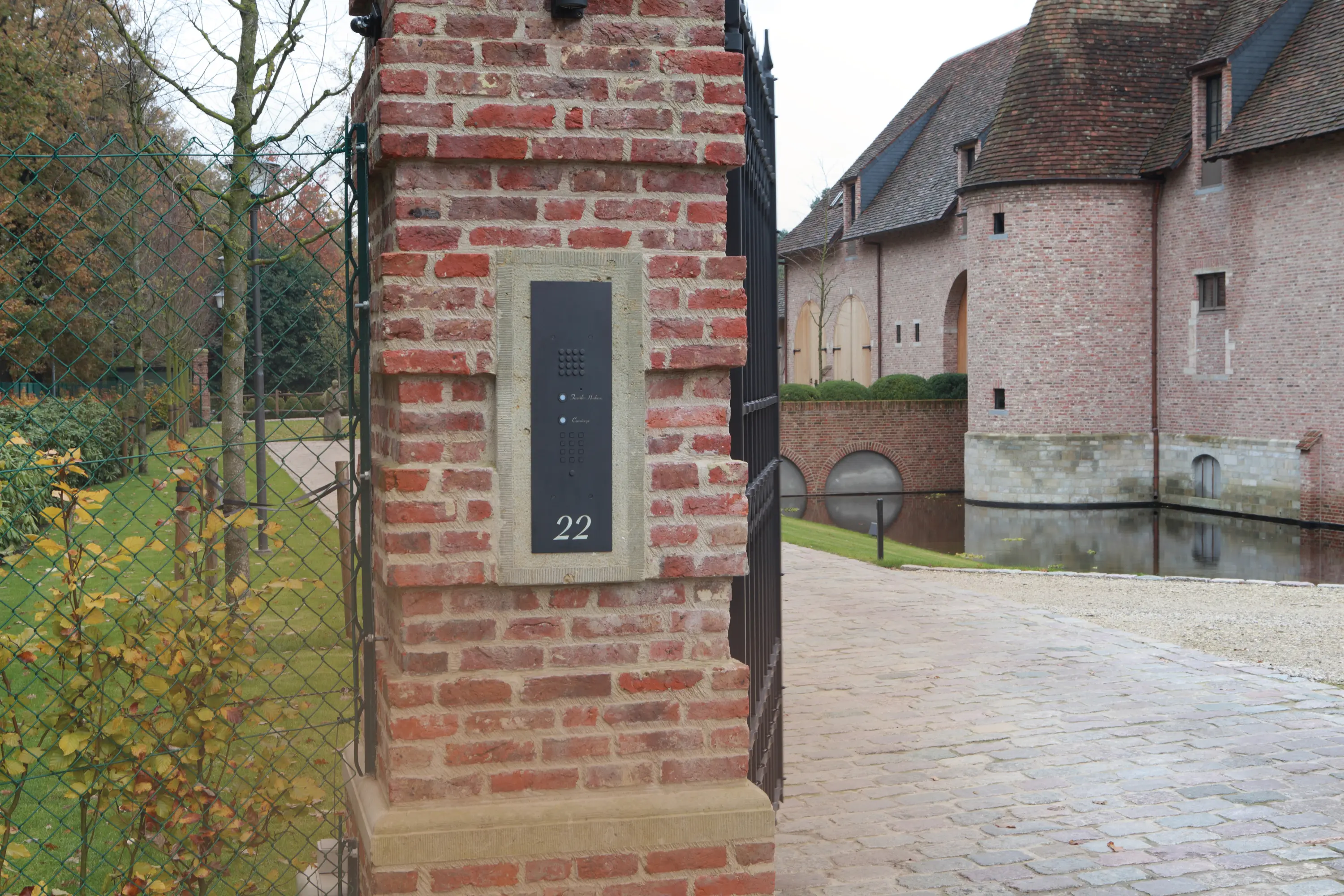 FASTTEL BELGIUM - Intercoms