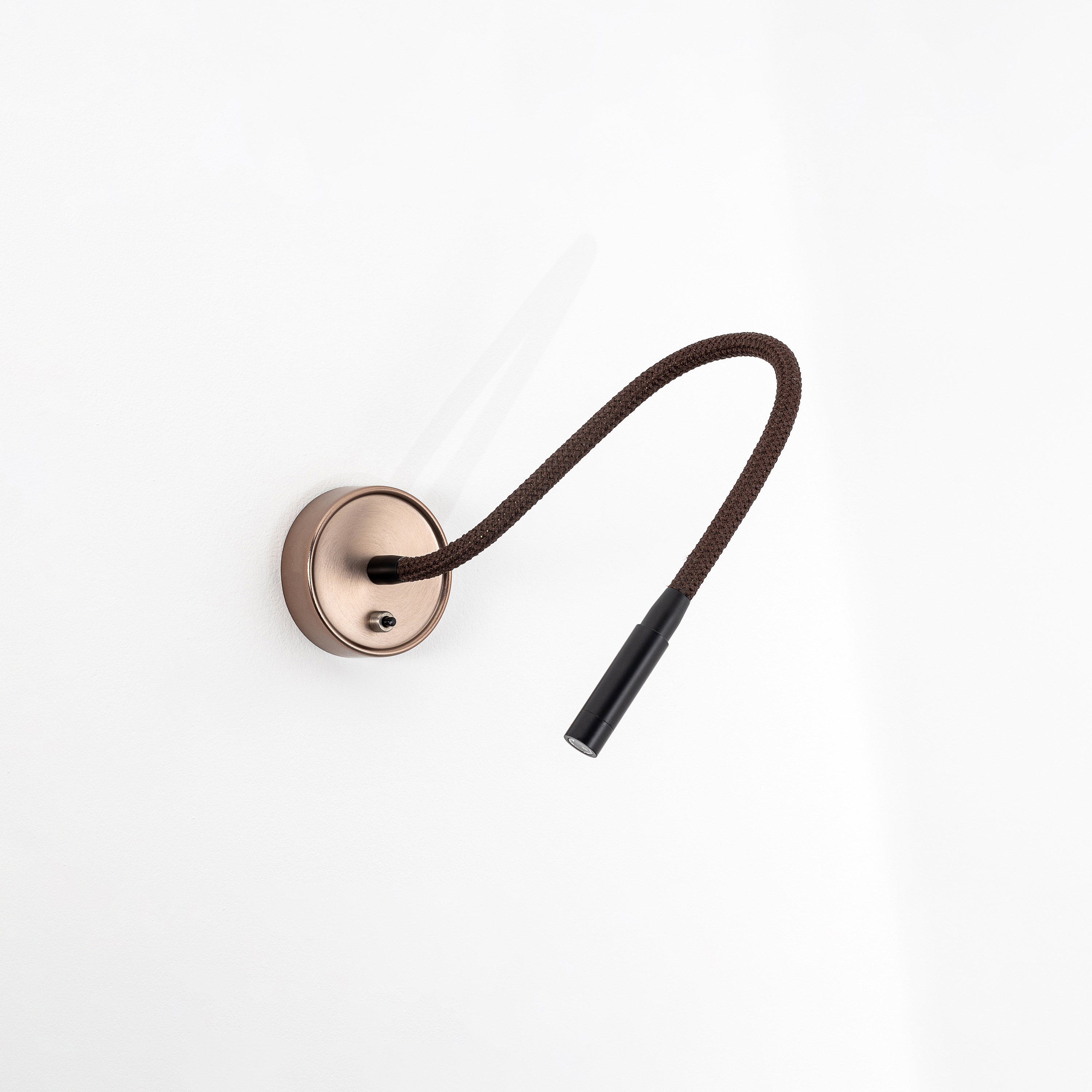 Produkt Let Me Read Lmr01-50 Bronze des Herstellers Hind Rabii anzeigen