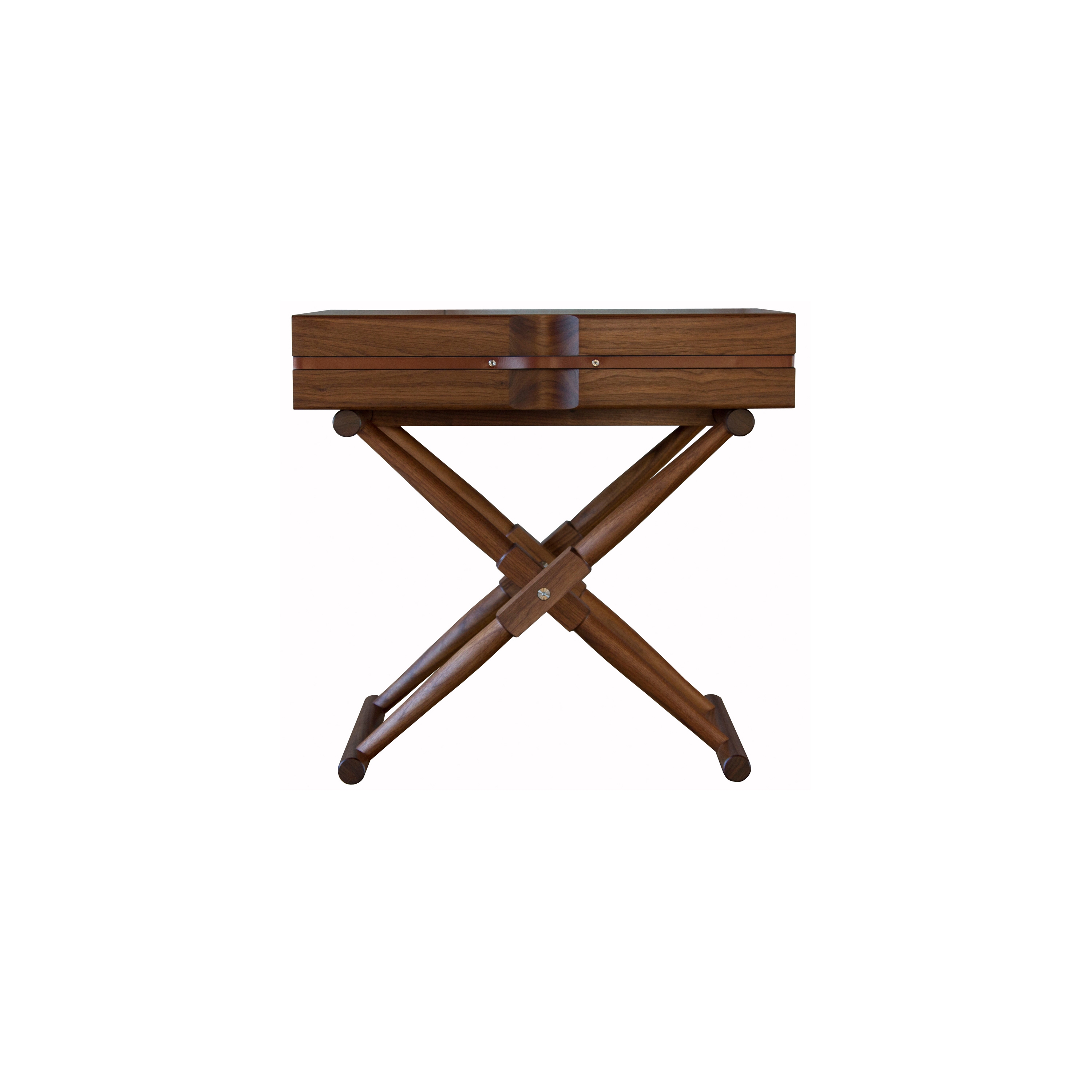 Mostrar el producto Matthiessen Side Table del fabricante Richard Wrightman Design