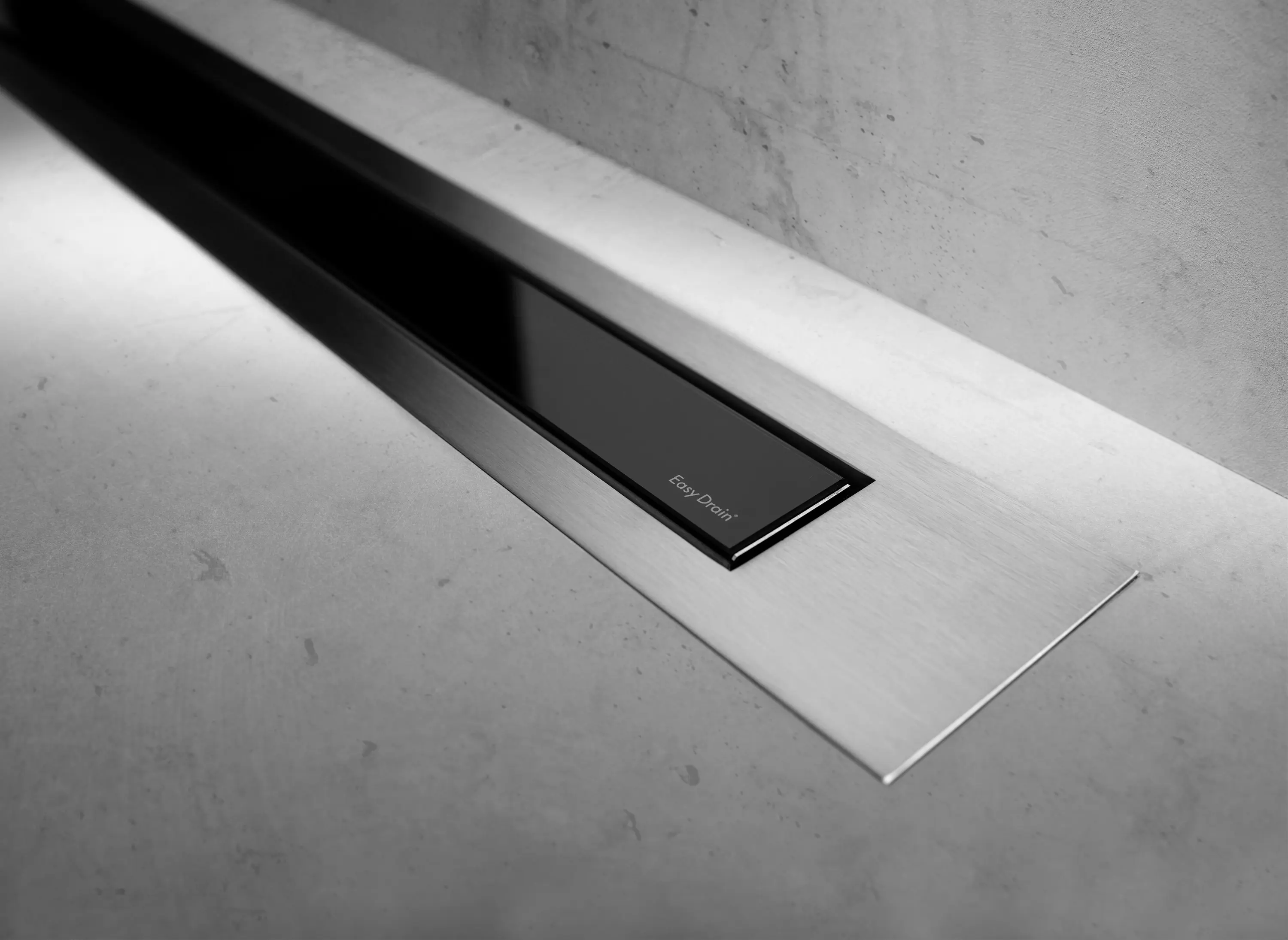 Easy Drain - Modulo Design Z-4 Brush Black Glass