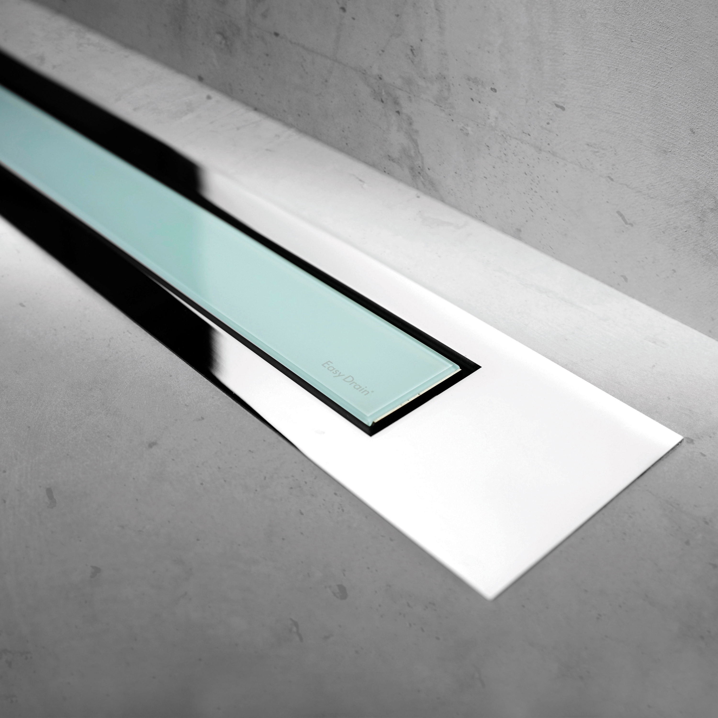 Modulo Design Z-4 Chrome Green Glass
