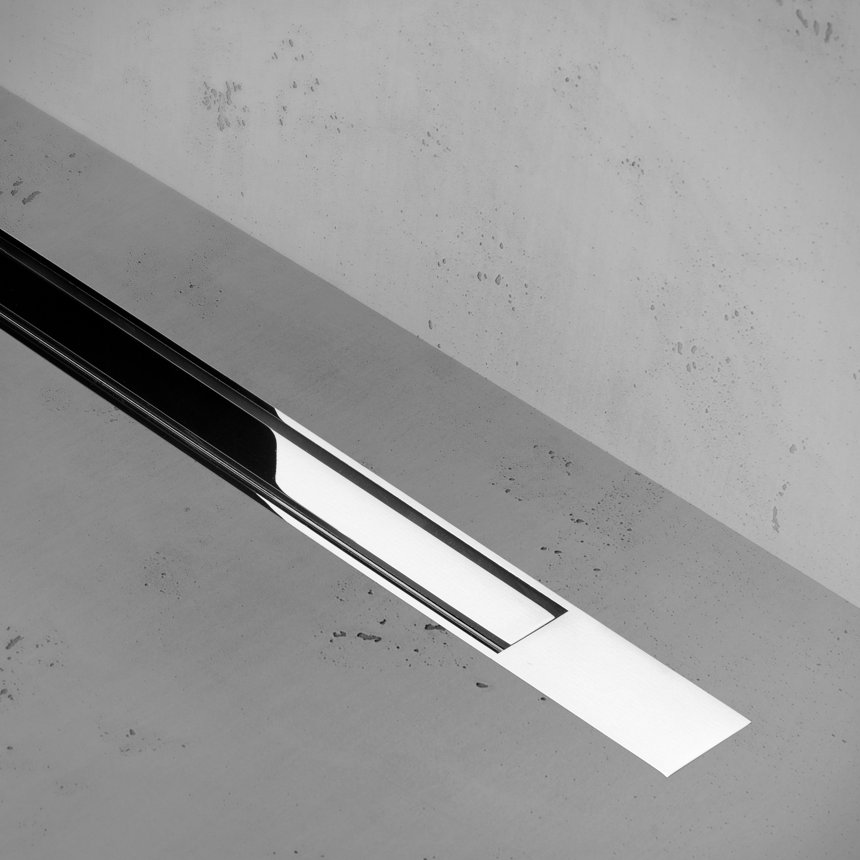 Display product XS Z-2 Chrome Chrome from manufacturer Easy Drain
